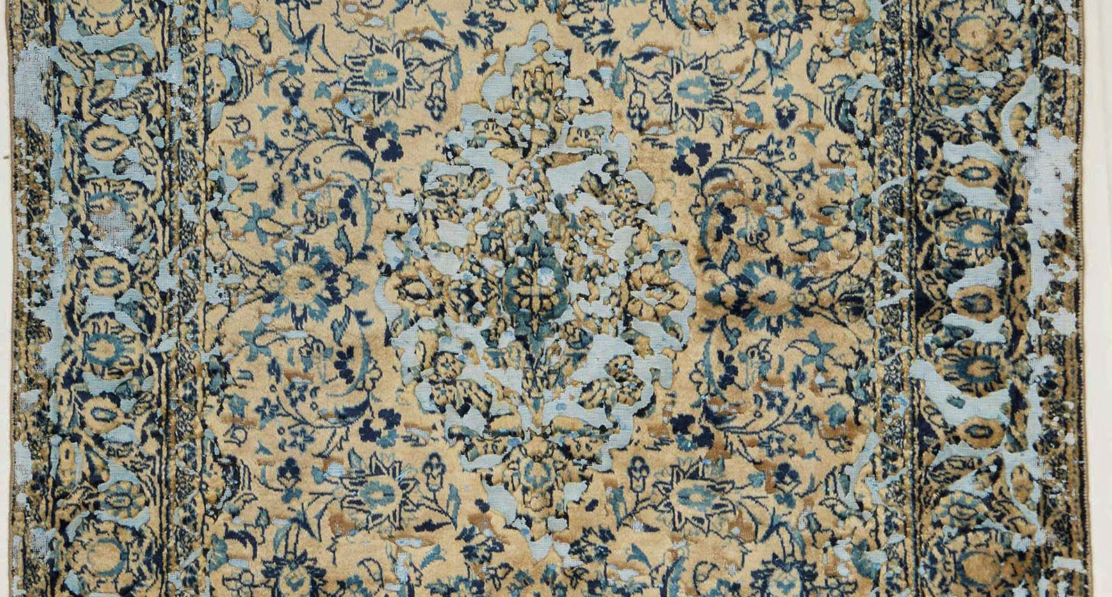 Bearbeitete Vintage Teppiche