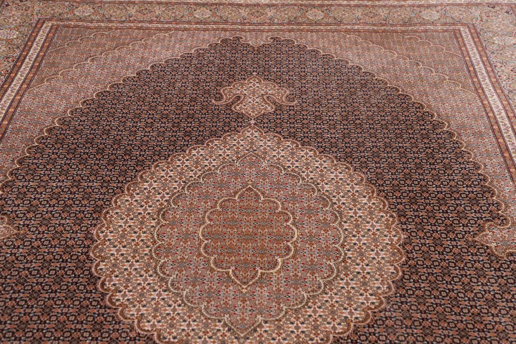 Täbriz | 302 cm x 207 cm | Nr. 12-238659