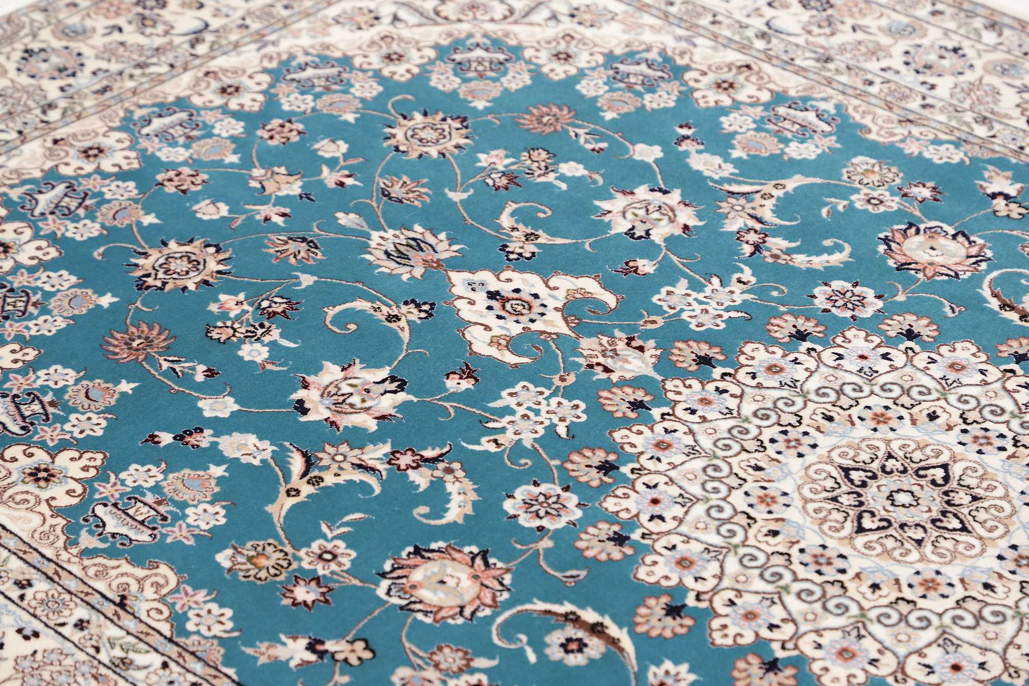 Nain | 216 cm x 134 cm | Nr. 12-352683