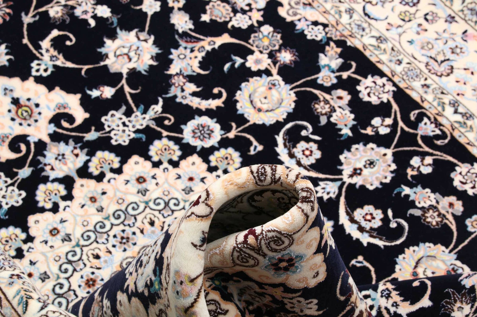 Nain | 245 cm x 158 cm | Nr. 12-352881