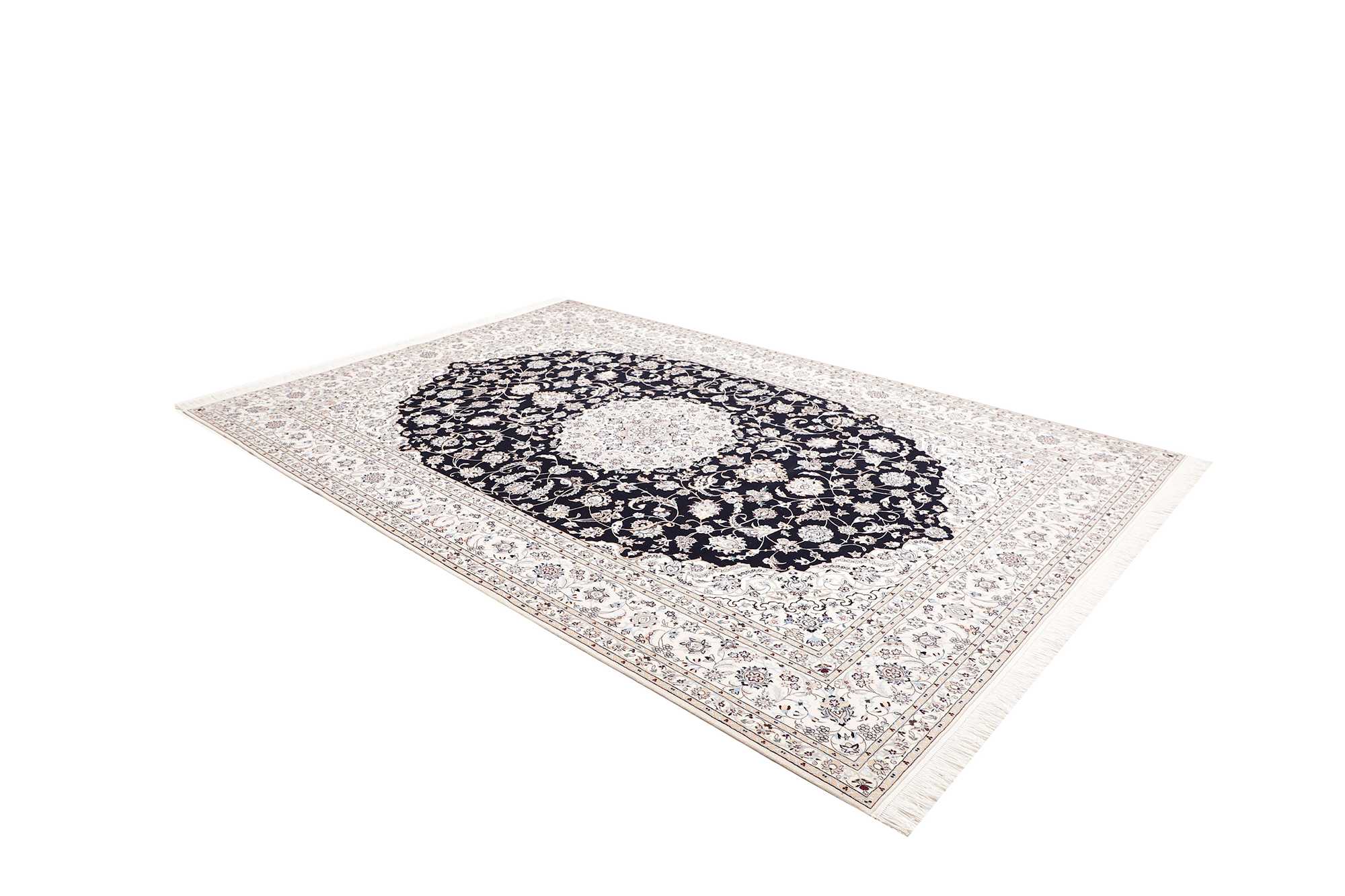 Nain | 314 cm x 212 cm | Nr. 12-352901