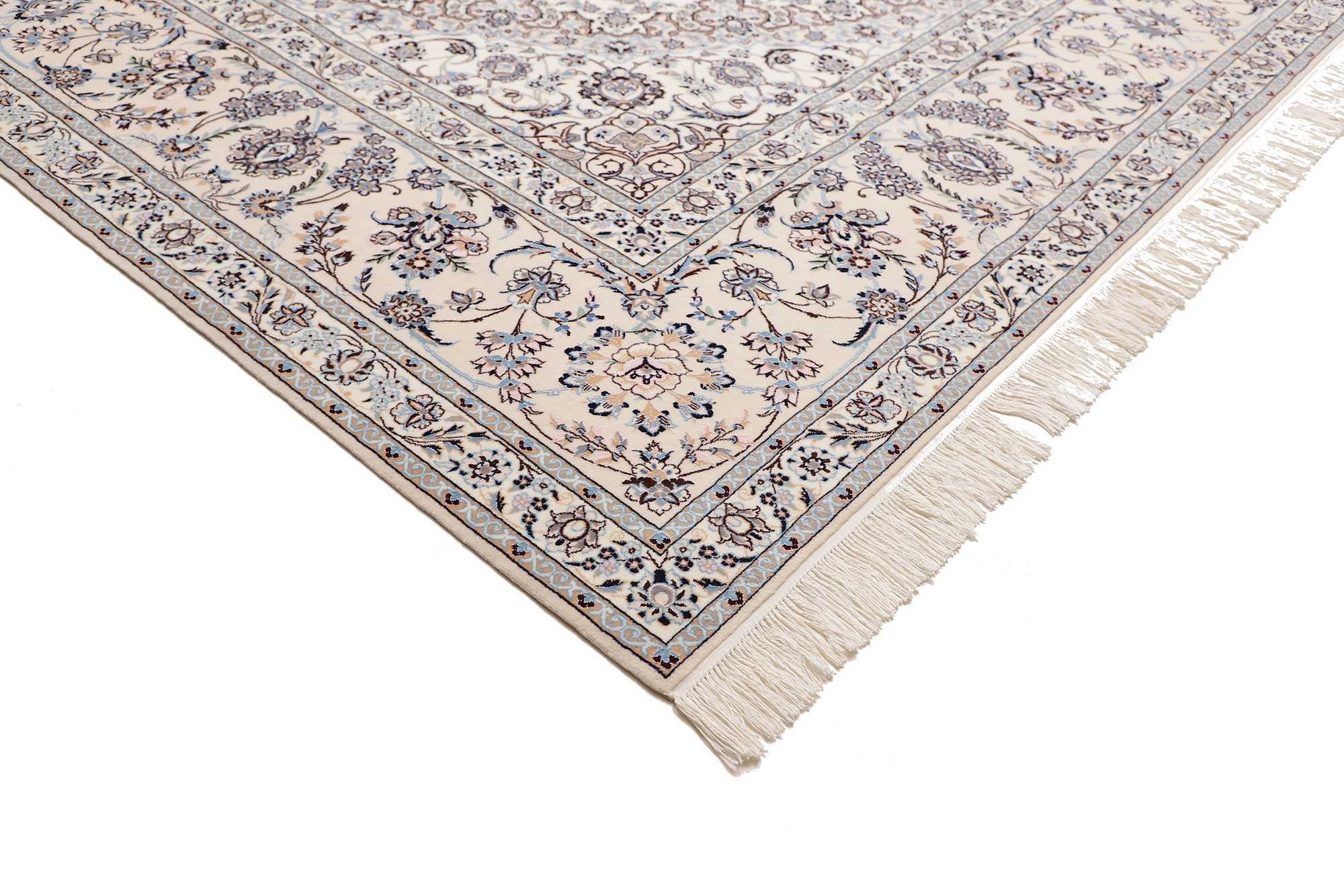 Nain | 409 cm x 304 cm | Nr. 12-352965