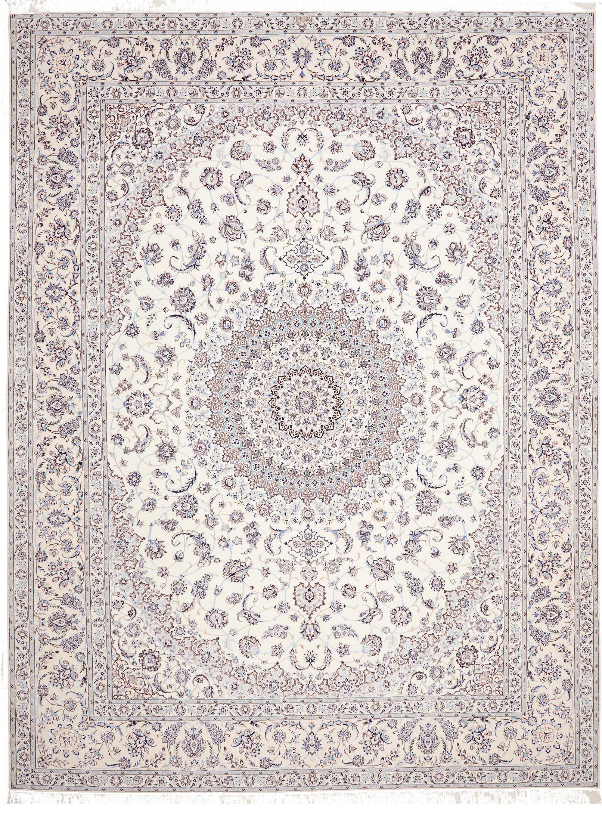 Nain | 409 cm x 304 cm | Nr. 12-352965