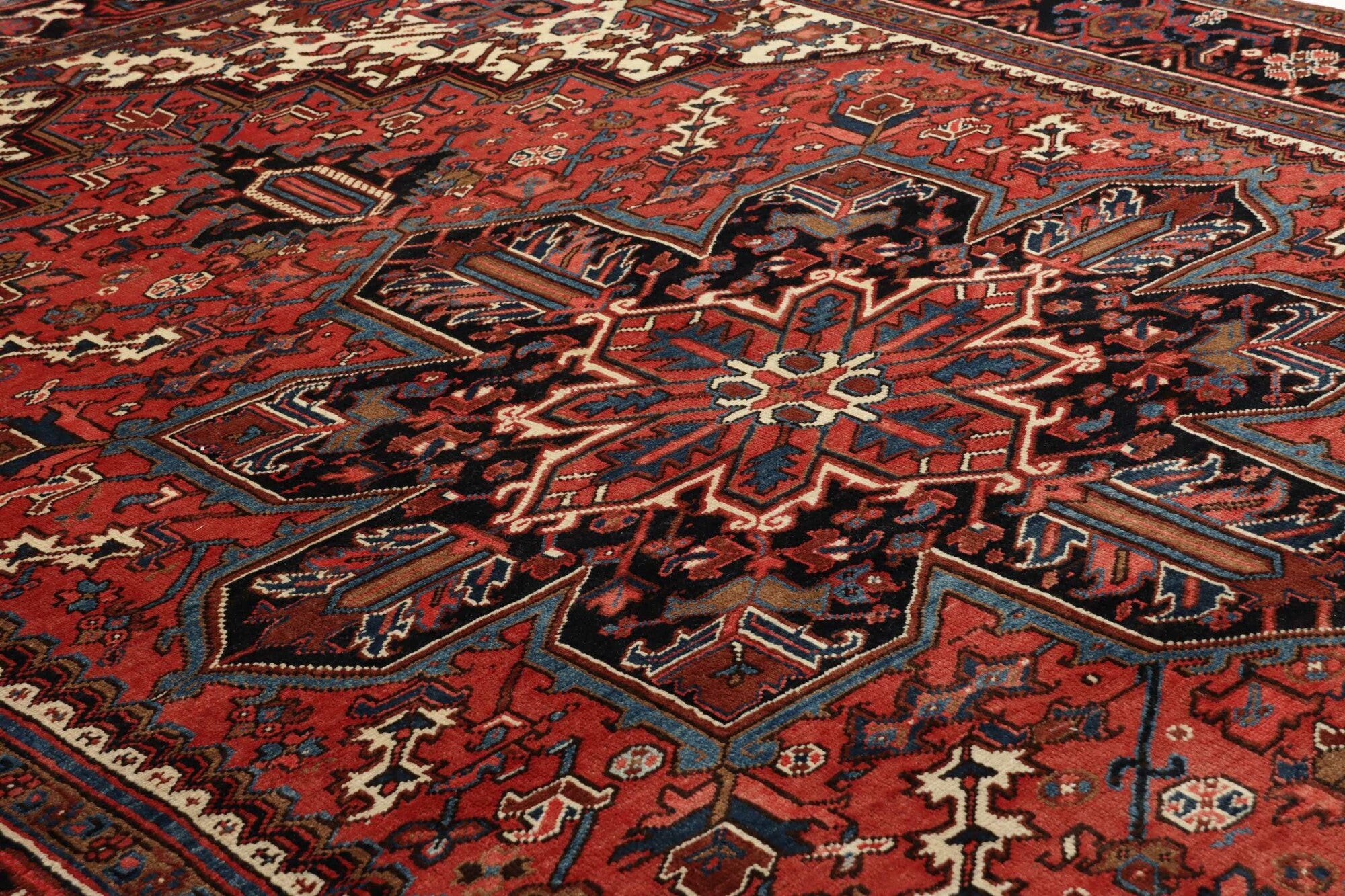 Heriz | 330 cm x 240 cm | Nr. 12-388183