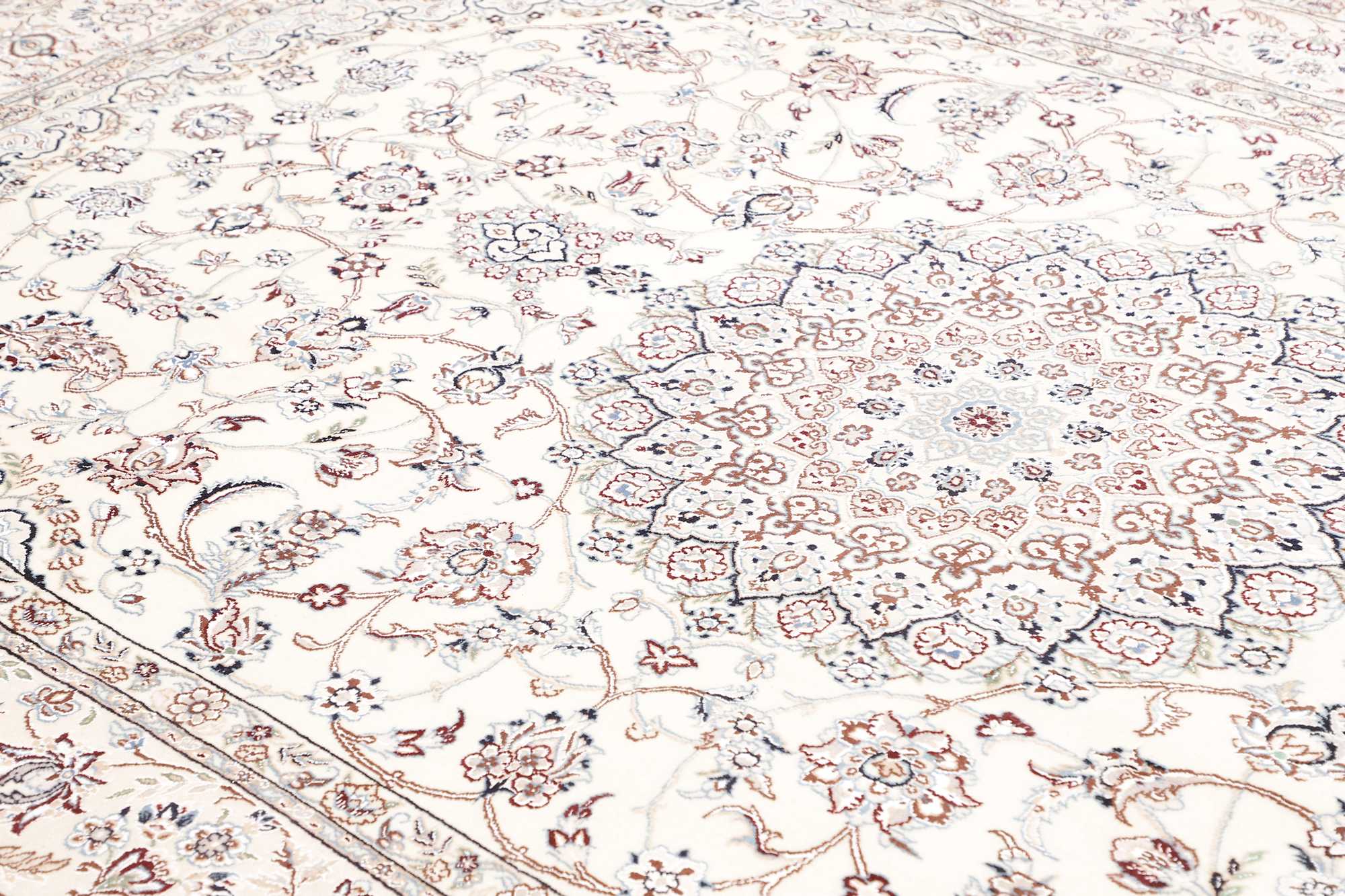 Nain | 332 cm x 210 cm | Nr. 12-393388