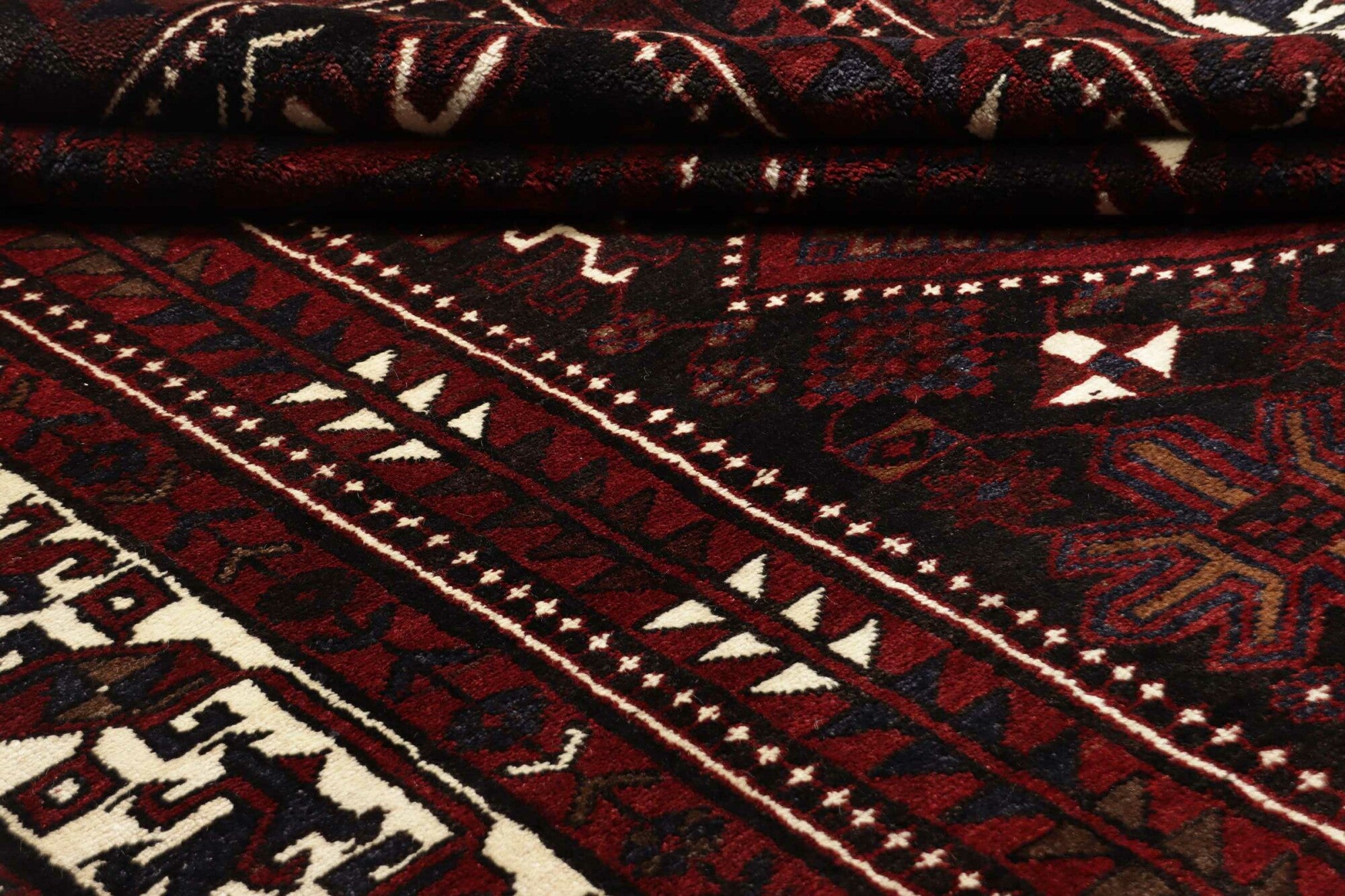 Shiraz | 317 cm x 228 cm | Nr. 12-393715