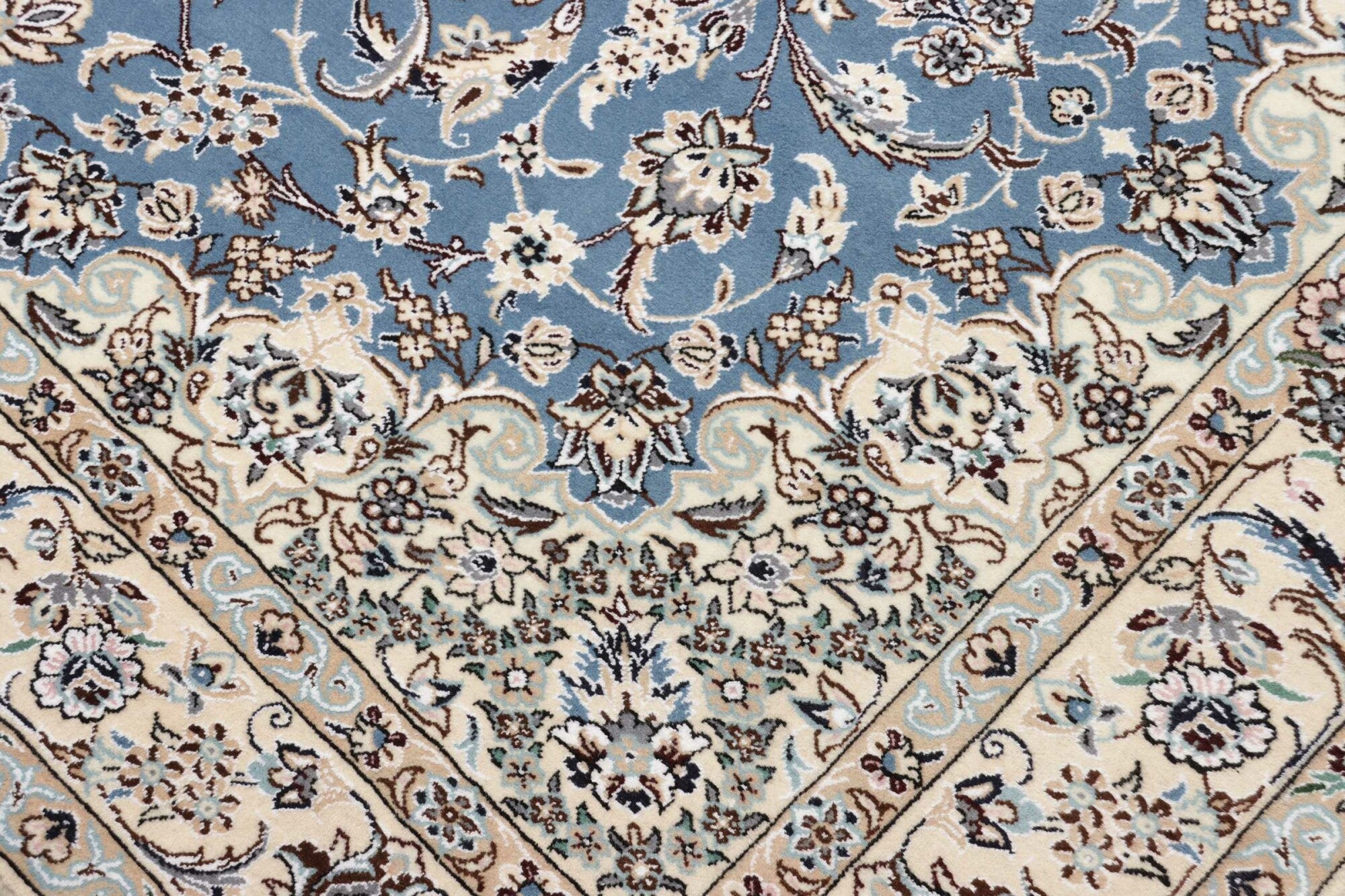 Nain | 240 cm x 145 cm | Nr. 12-401461