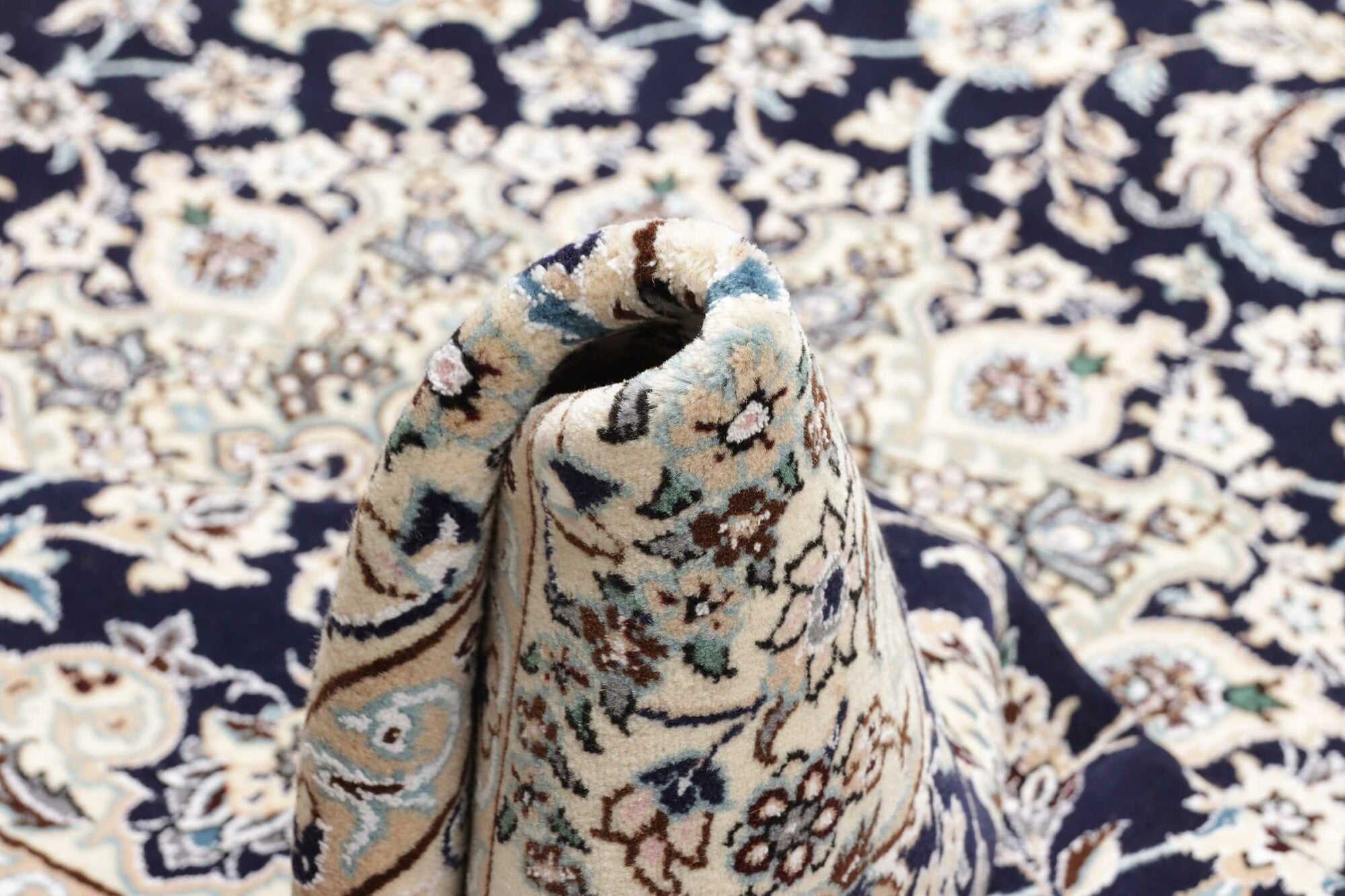 Nain | 235 cm x 143 cm | Nr. 12-401464