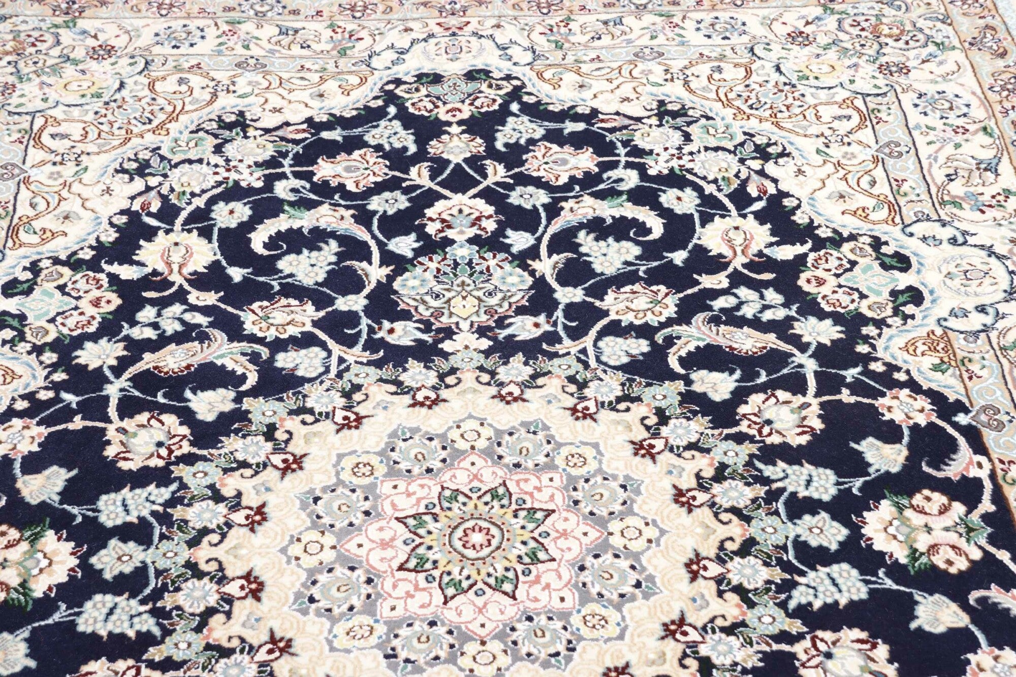 Nain | 235 cm x 150 cm | Nr. 12-401466