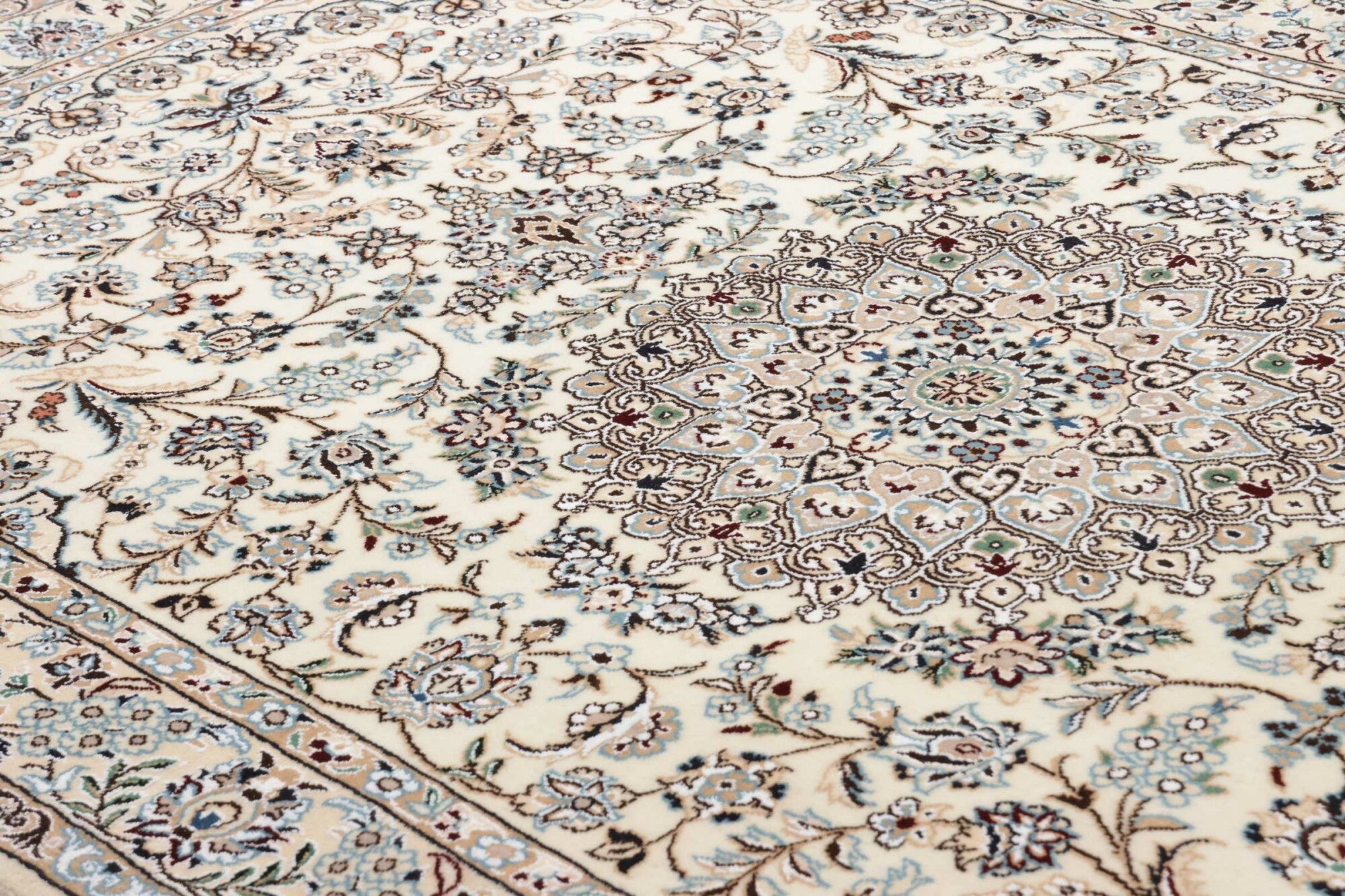 Nain | 225cm x 135cm | no. 12-401481