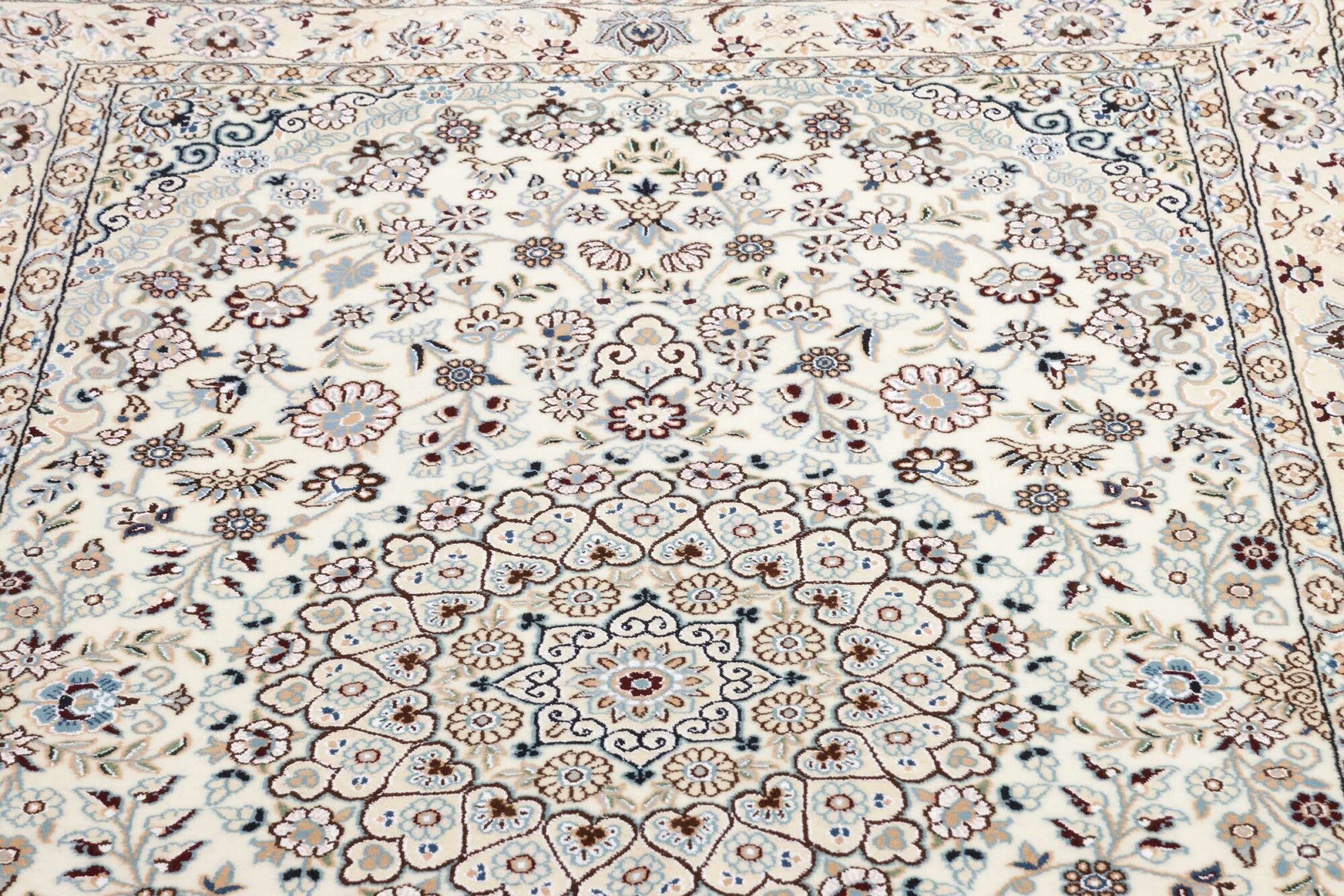 Nain | 212 cm x 132 cm | Nr. 12-401485