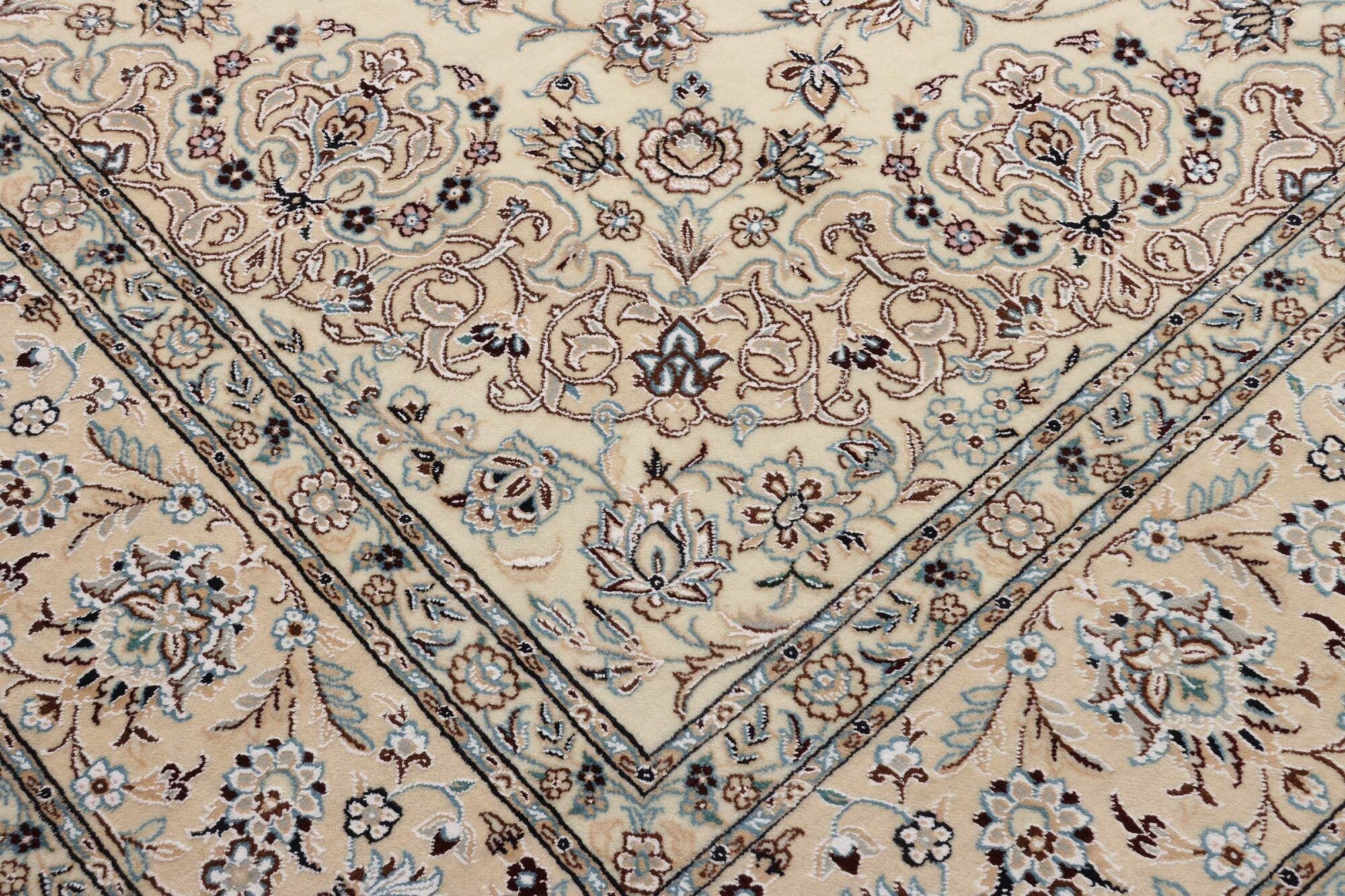 Nain | 360 cm x 246 cm | Nr. 12-401564