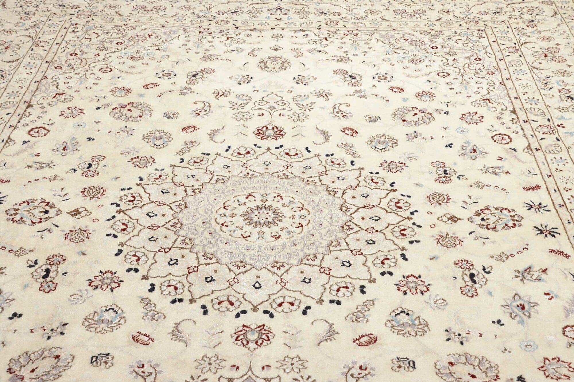 Nain | 345 cm x 255 cm | Nr. 12-401577