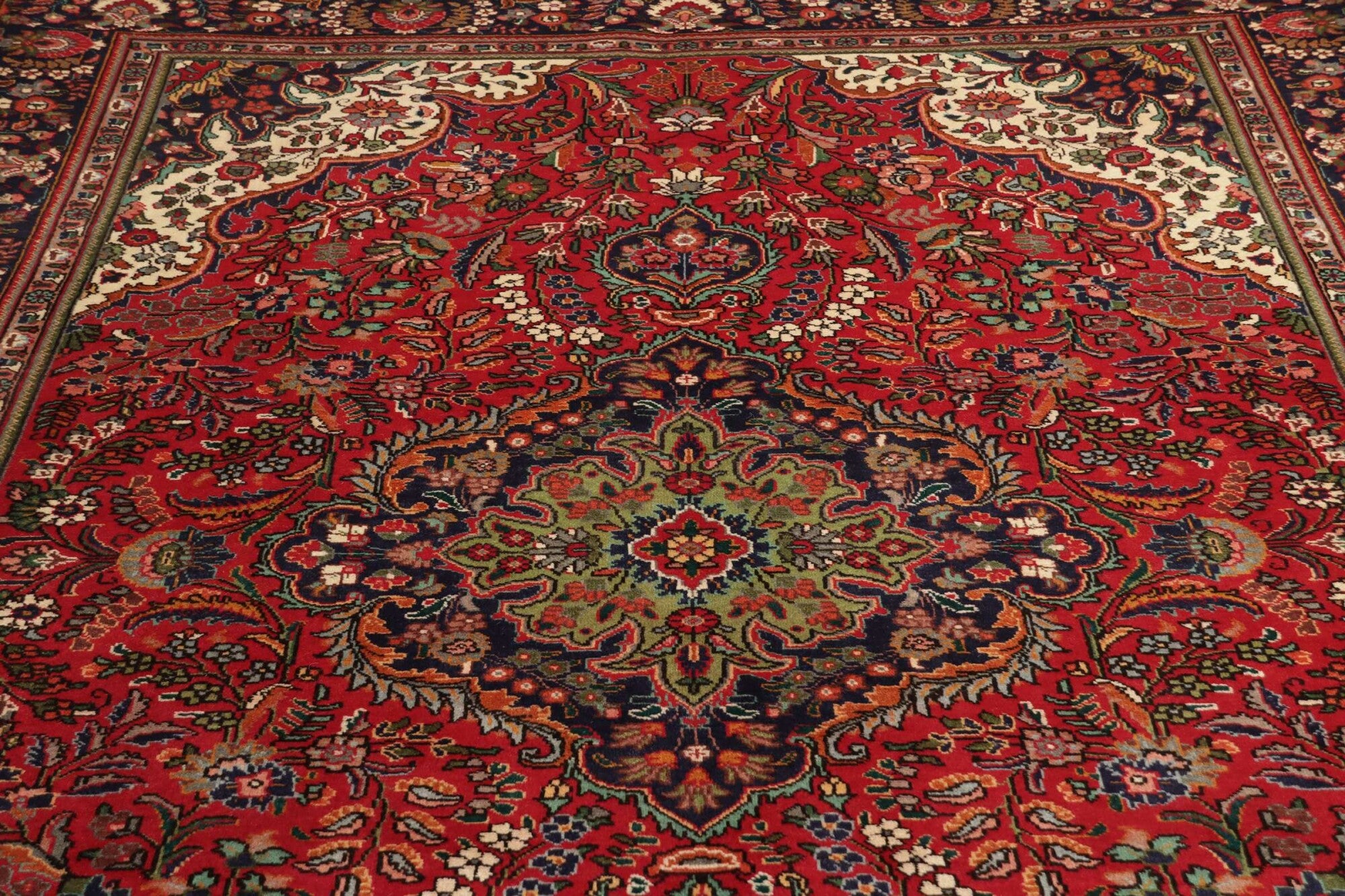 Täbriz | 338 cm x 230 cm | Nr. 12-408128