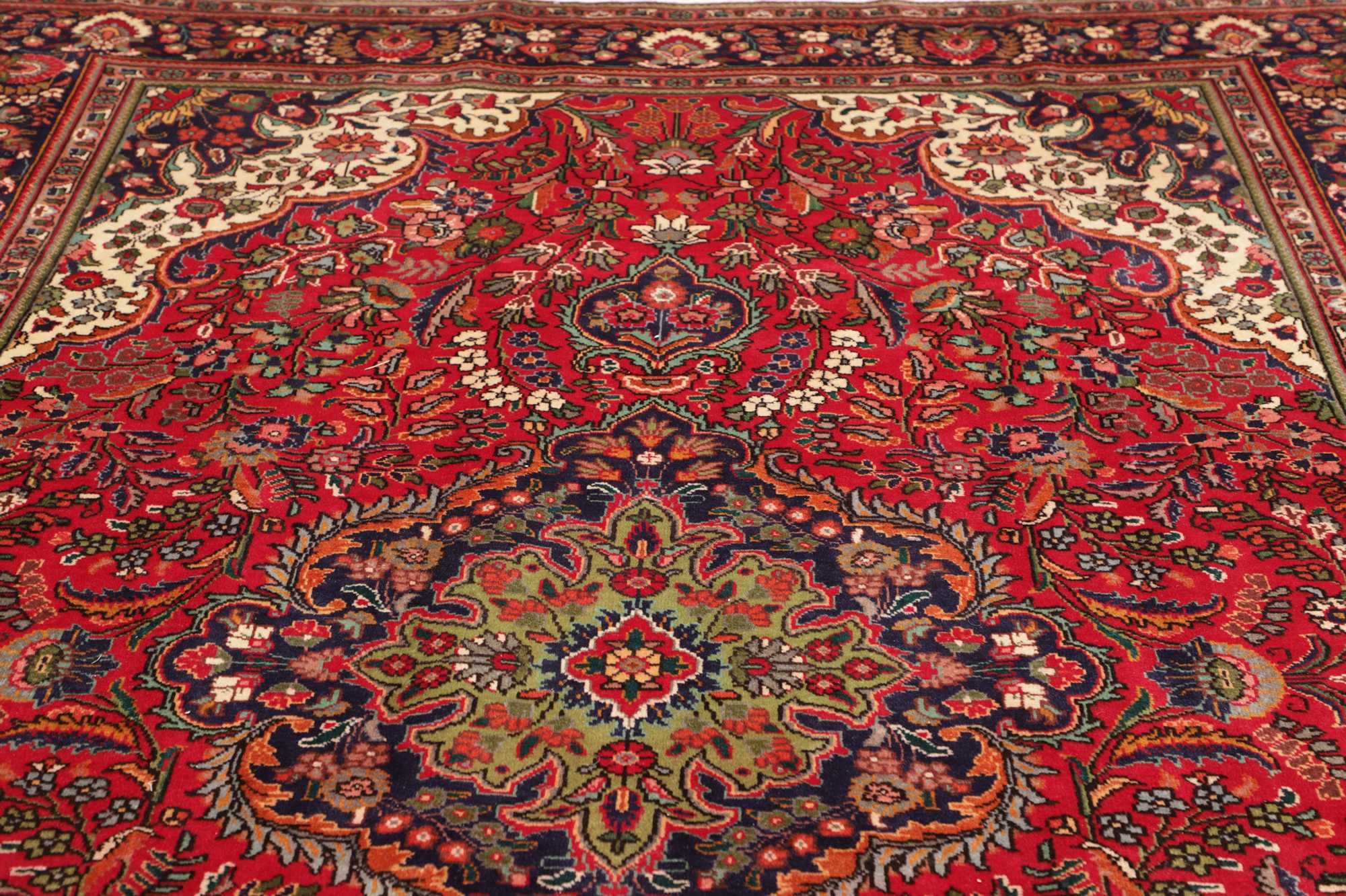 Täbriz | 338 cm x 230 cm | Nr. 12-408128