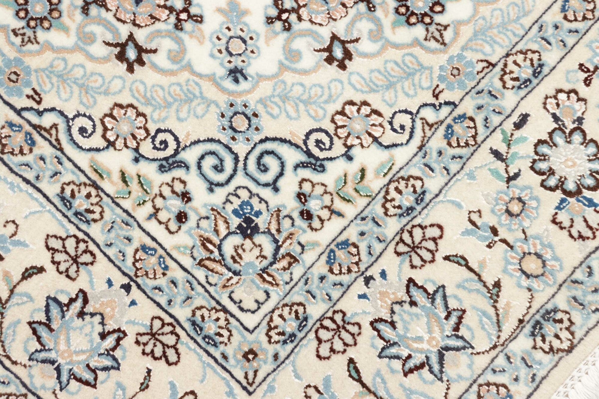 Nain | 223 cm x 133 cm | Nr. 12-408539