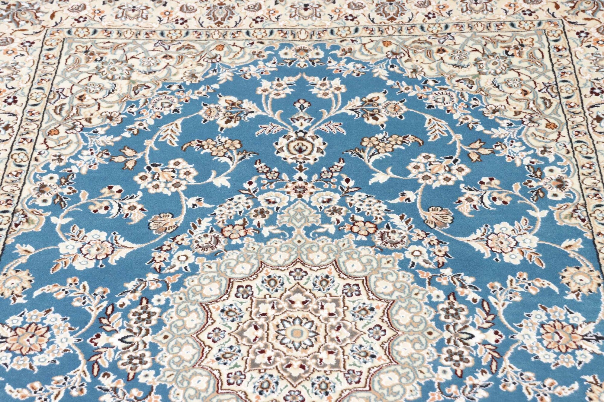 Nain | 206 cm x 130 cm | Nr. 12-416118