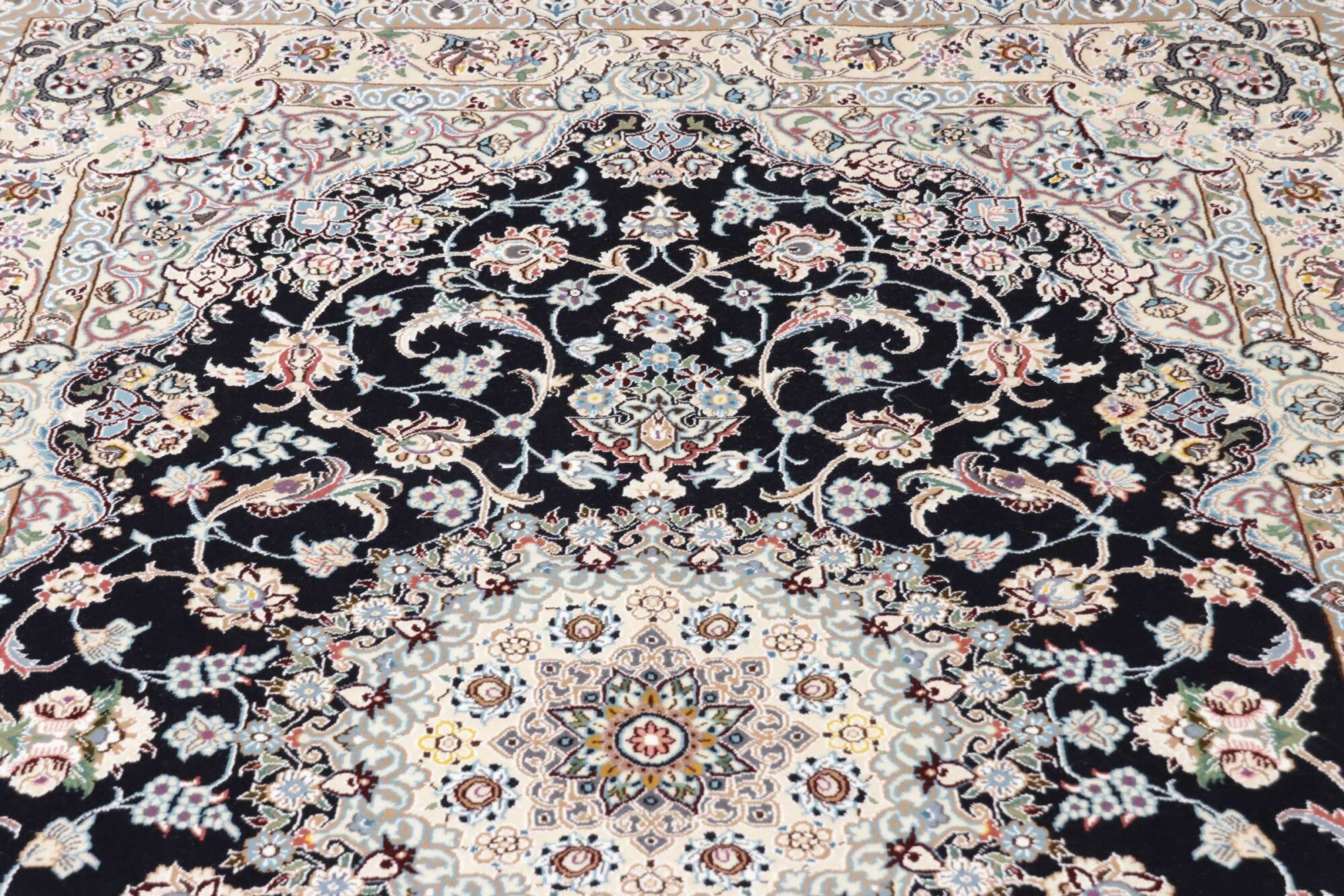 Nain | 246 cm x 146 cm | Nr. 12-416120