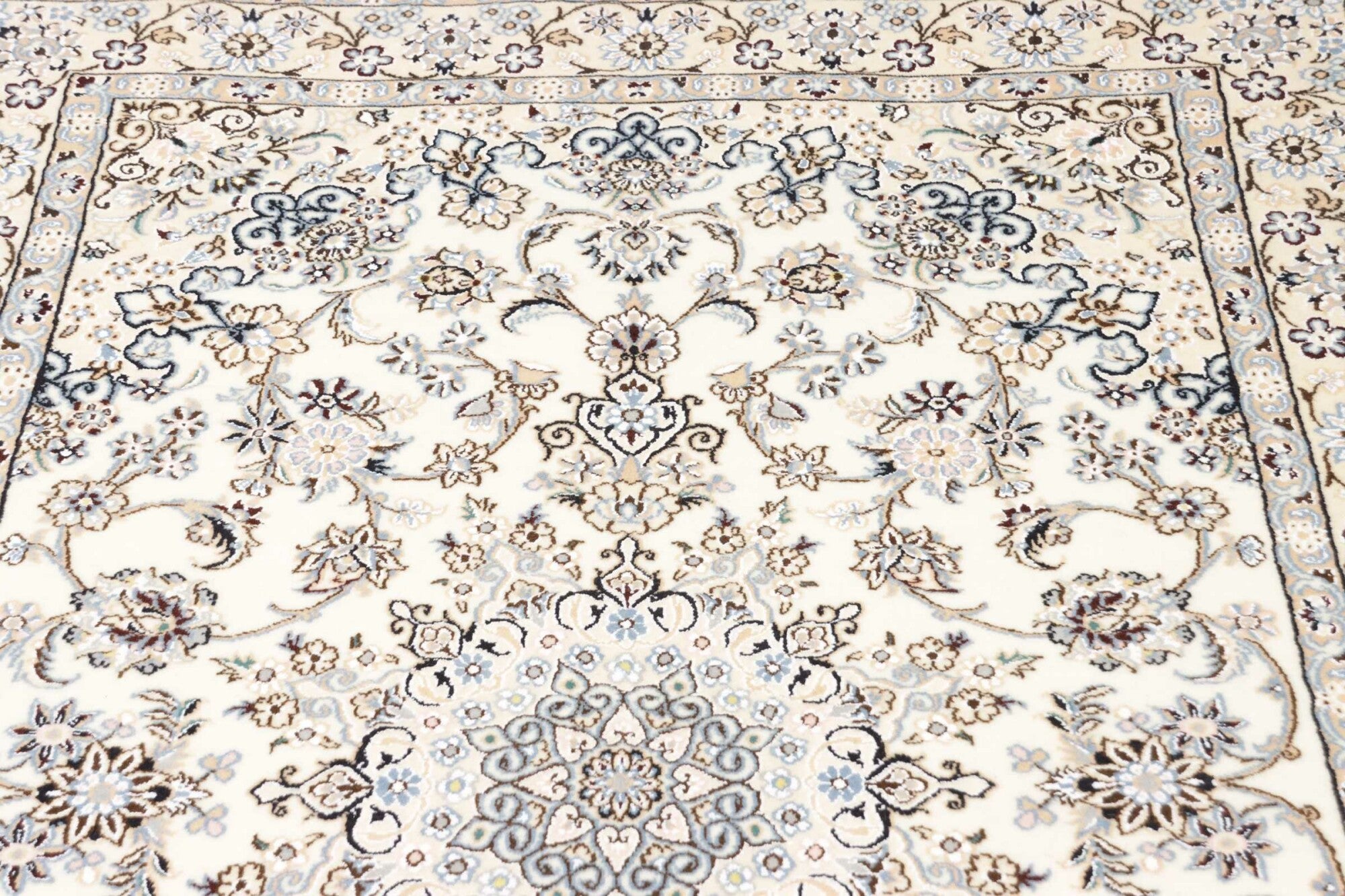 Nain | 202 x 128 cm | Nr. 12-416143