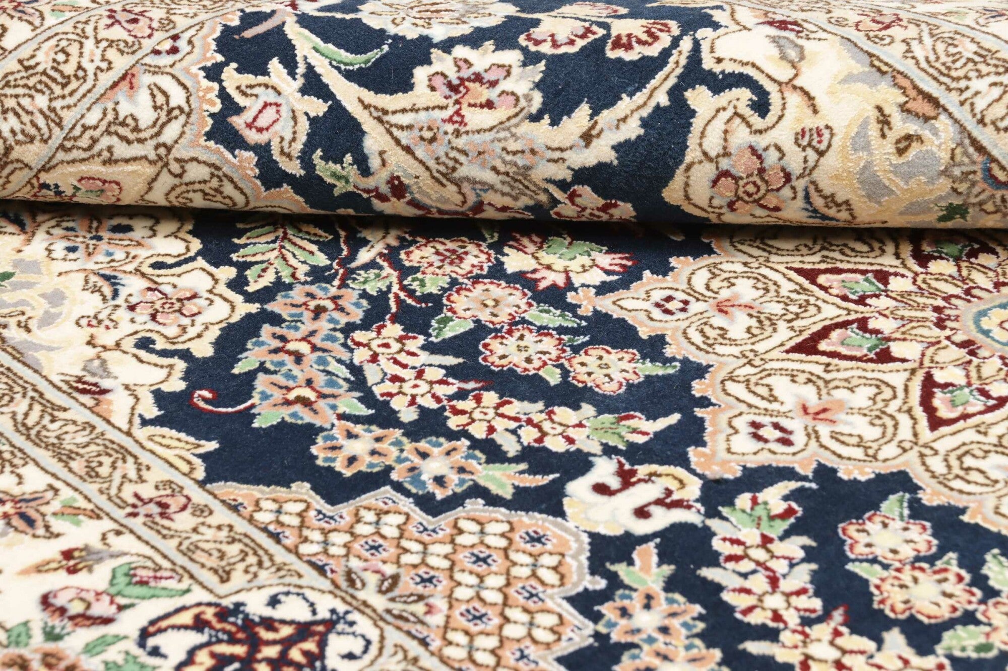 Nain | 197 cm x 124 cm | Nr. 12-416162