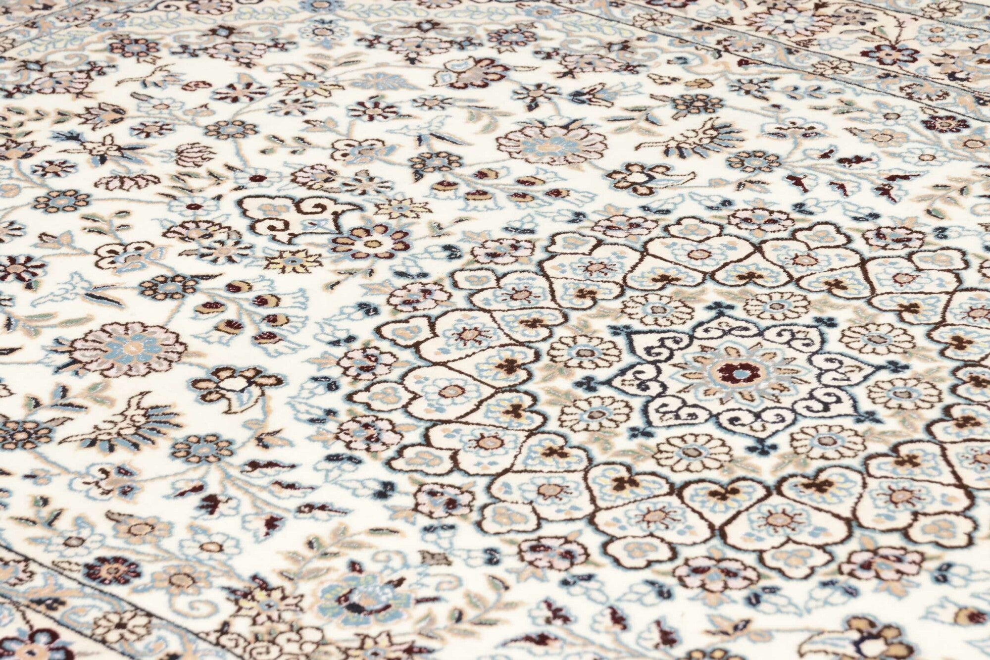 Nain | 207 cm x 130 cm | Nr. 12-416263
