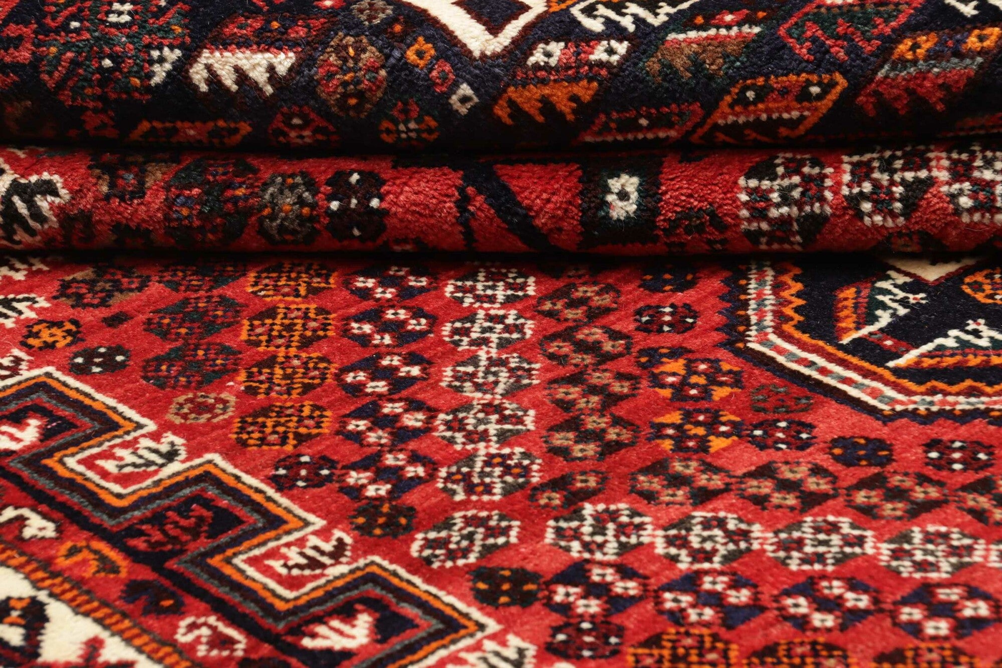 Shiraz | 254 cm x 170 cm | Nr. 12-431480