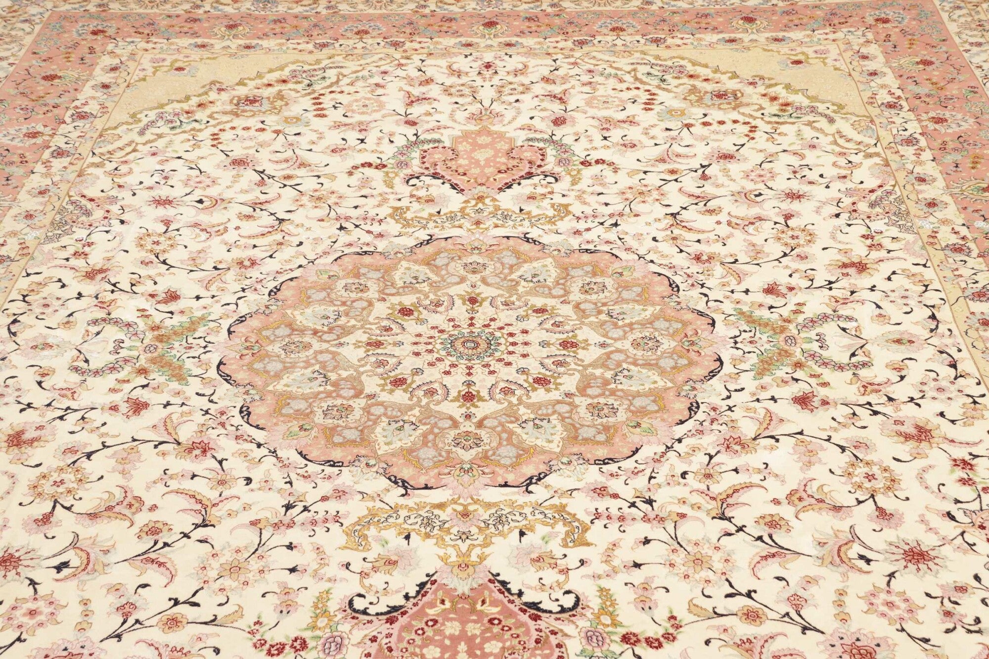 Täbriz | 363 cm x 248 cm | Nr. 12-436822