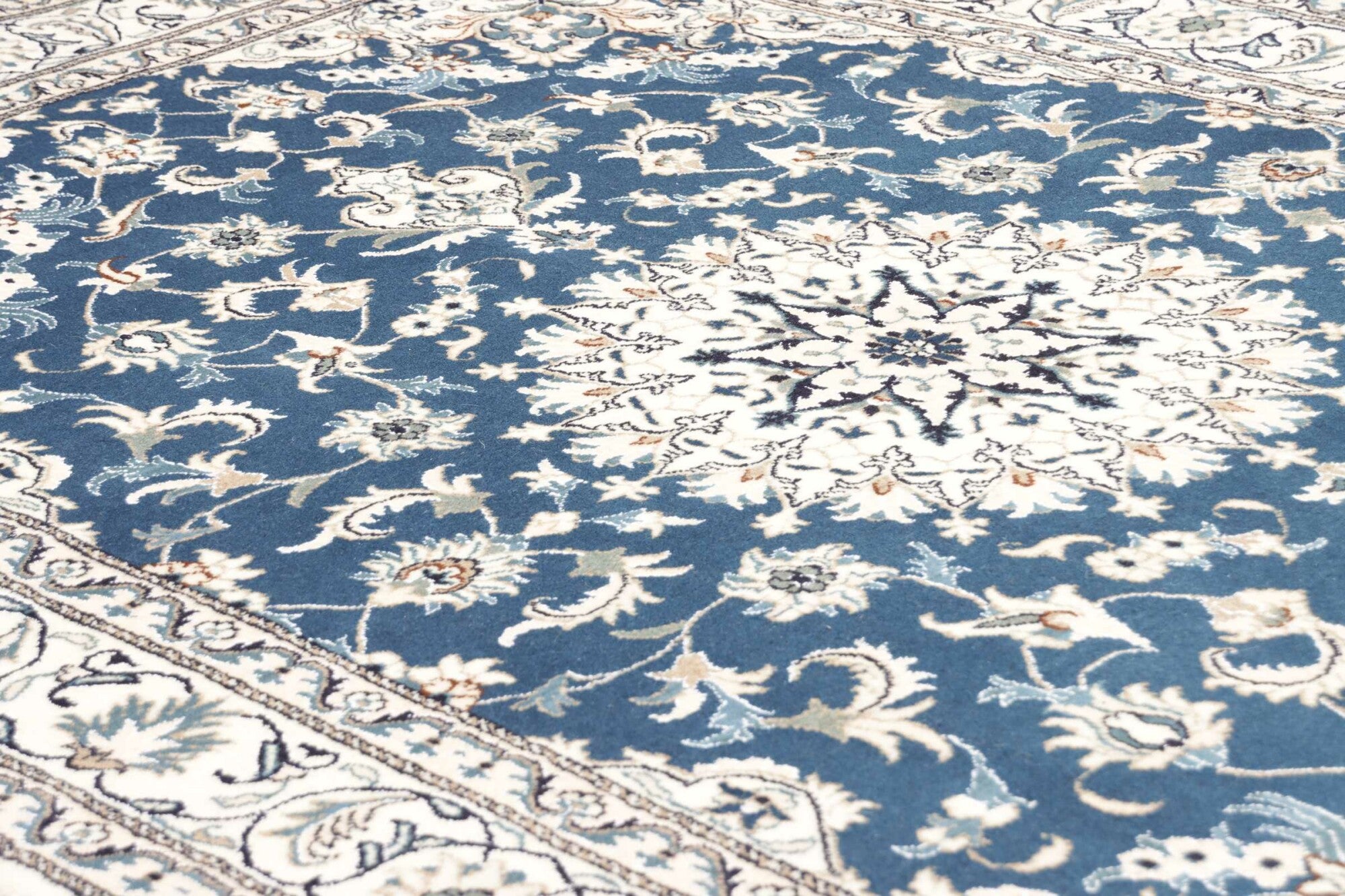 Nain Kaschmar | 245 x 163 cm | Nr. 12-440072