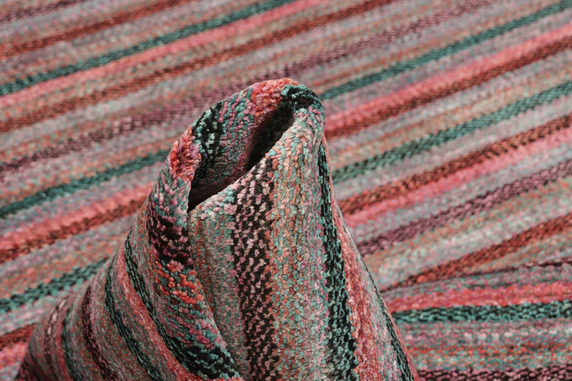 Lori Royal | 248 x 171 cm | Nr. 12-443005
