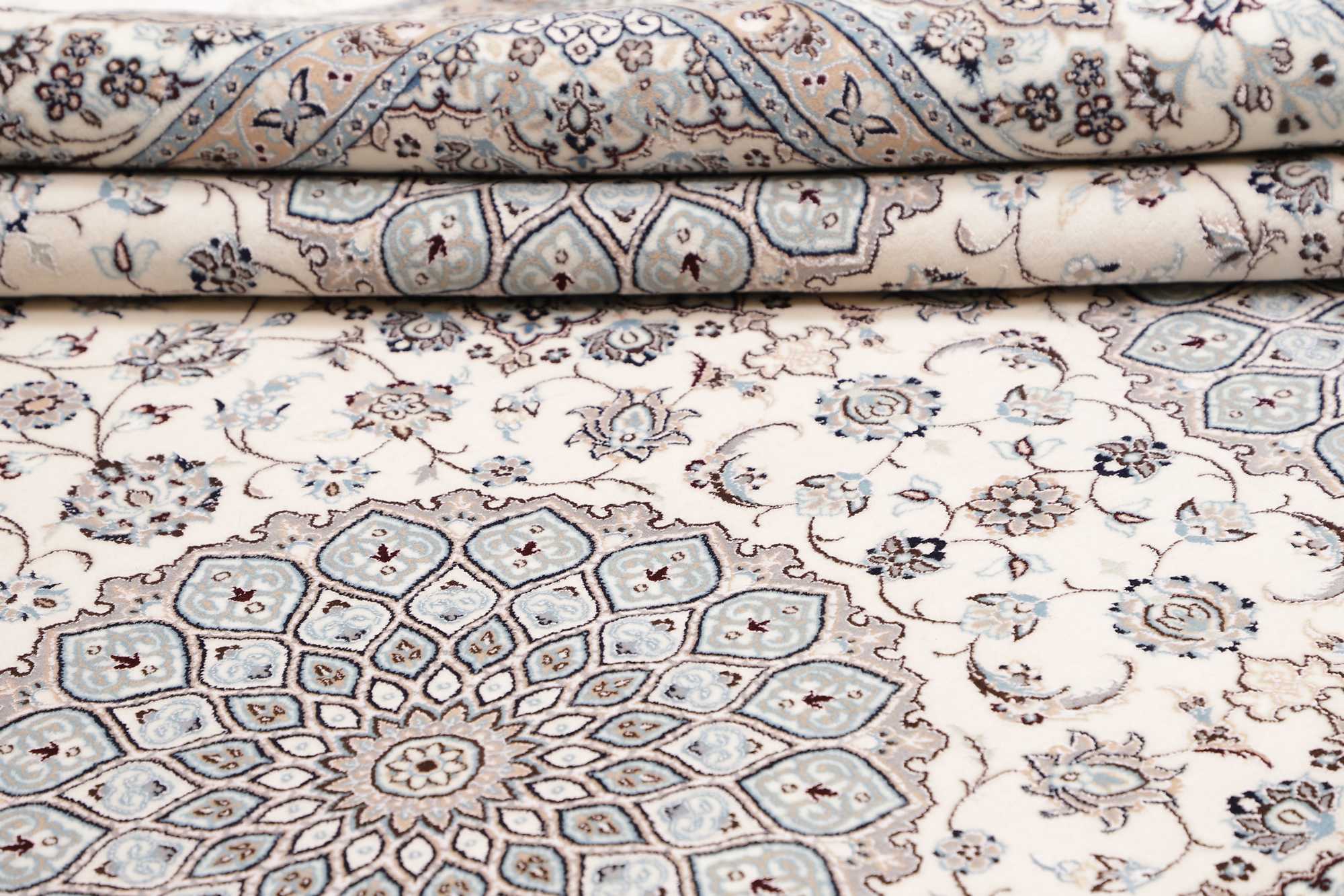 Nain | 317 cm x 215 cm | Nr. 12-445549