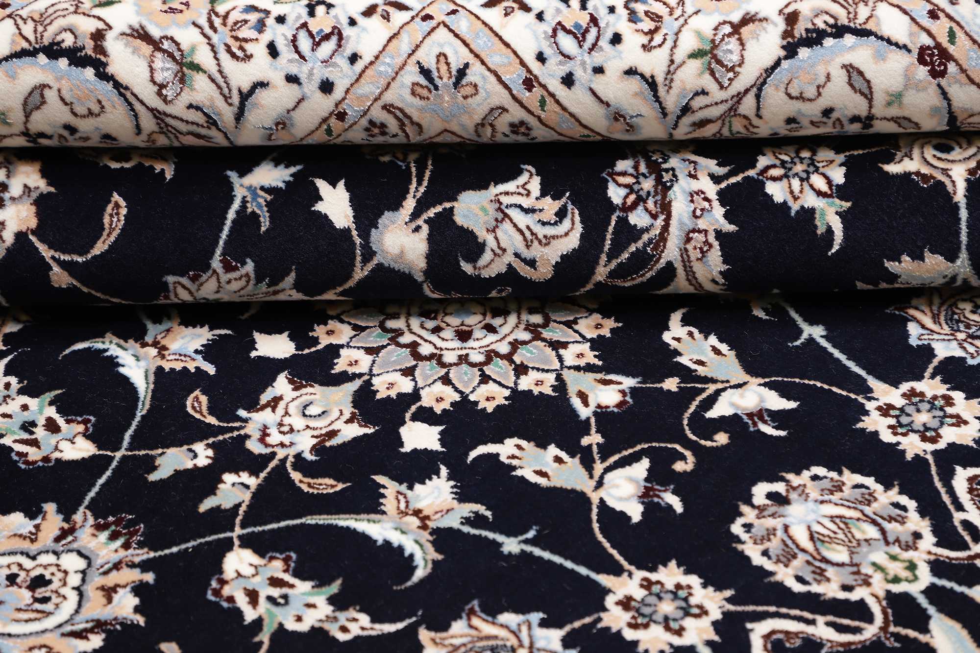 Nain | 202 cm x 204 cm | Nr. 12-445550