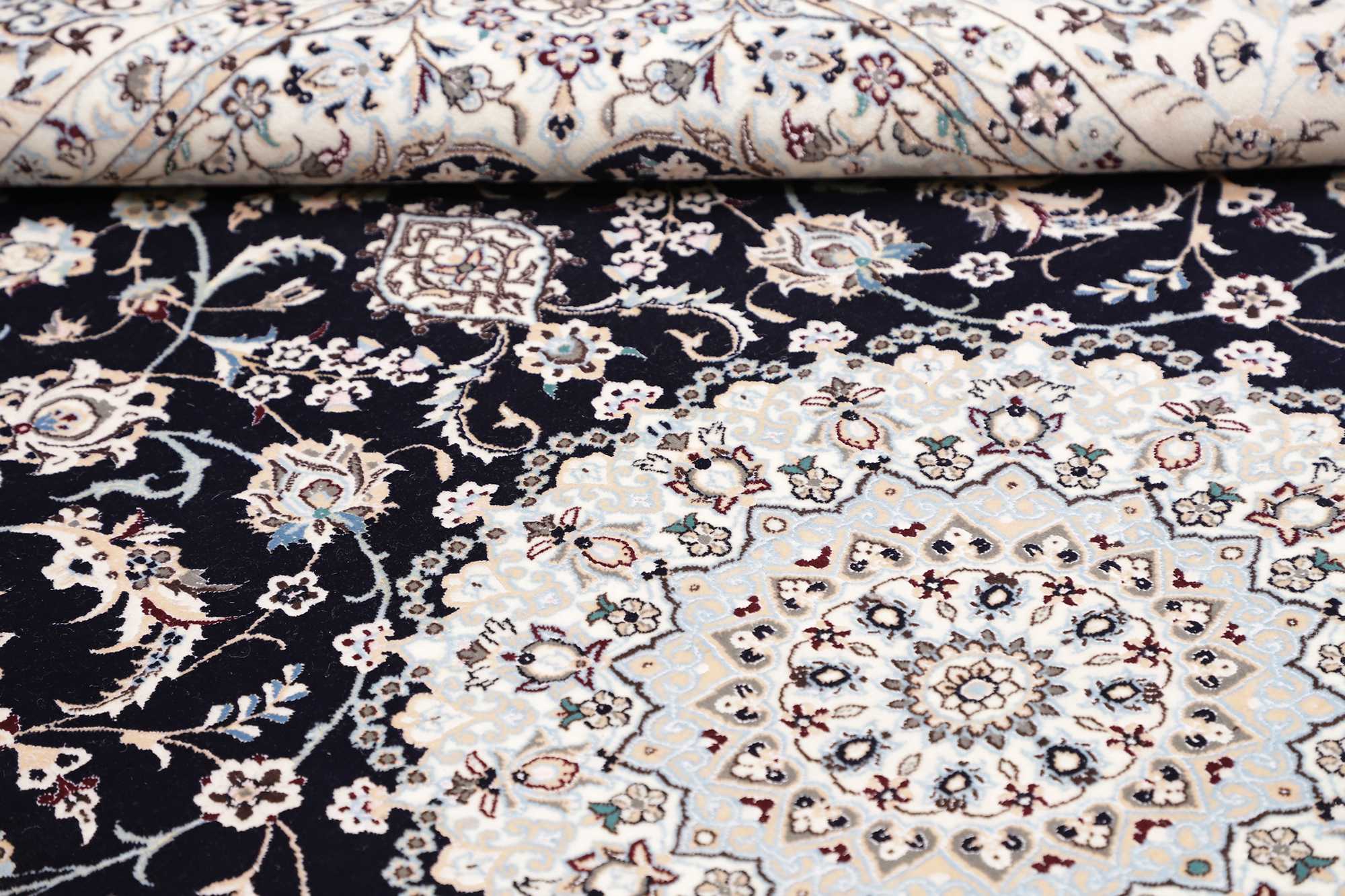 Nain | 249 cm x 168 cm | Nr. 12-445683