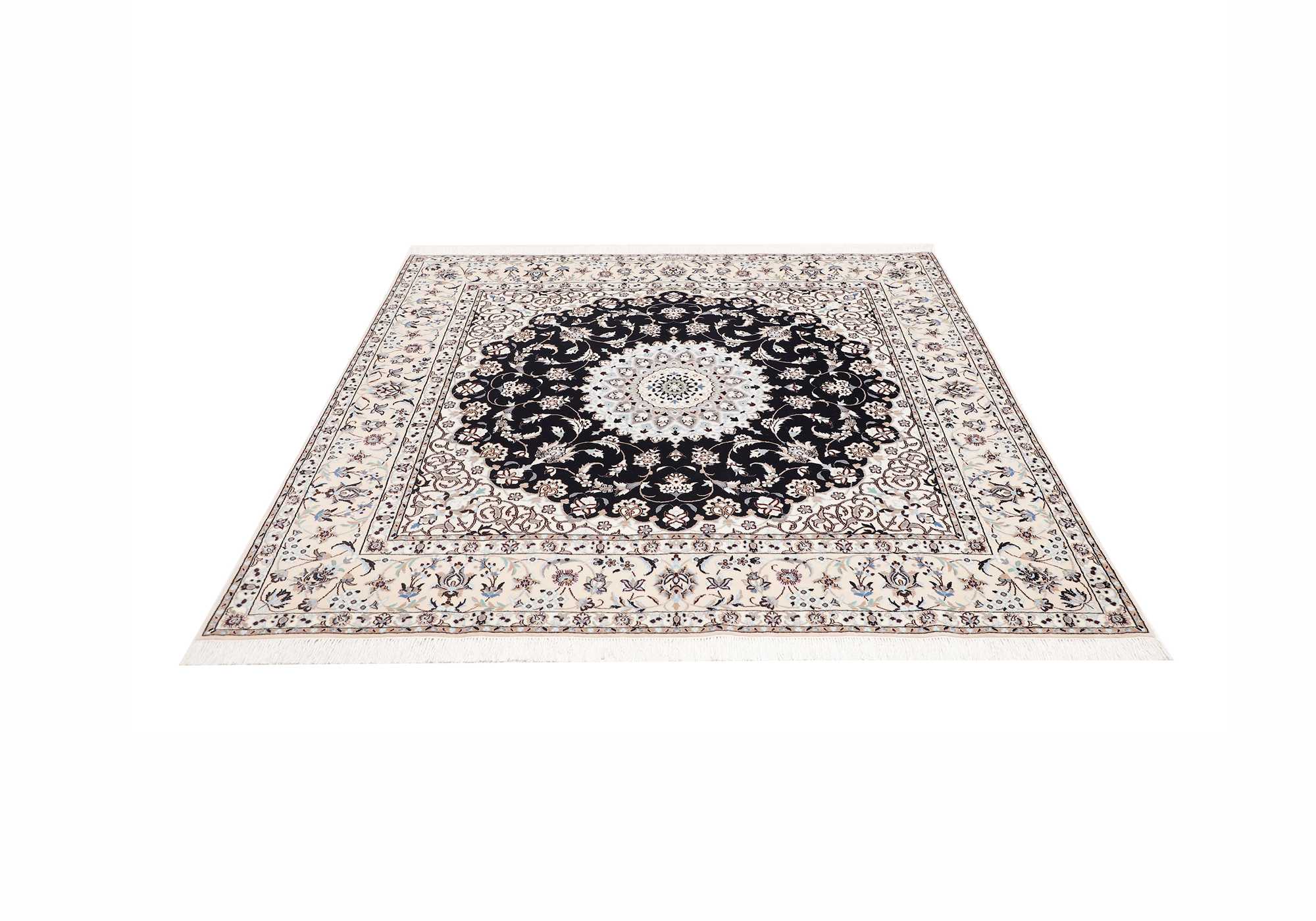 Nain | 170 cm x 172 cm | Nr. 12-445688