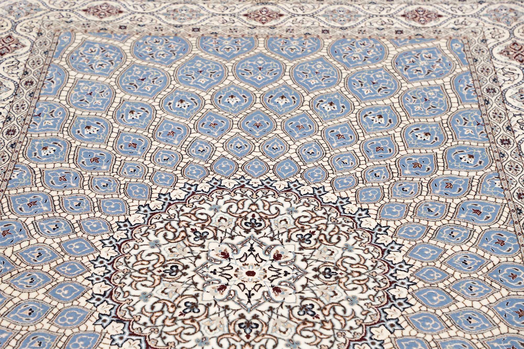 Nain | 240 cm x 157 cm | Nr. 12-446362