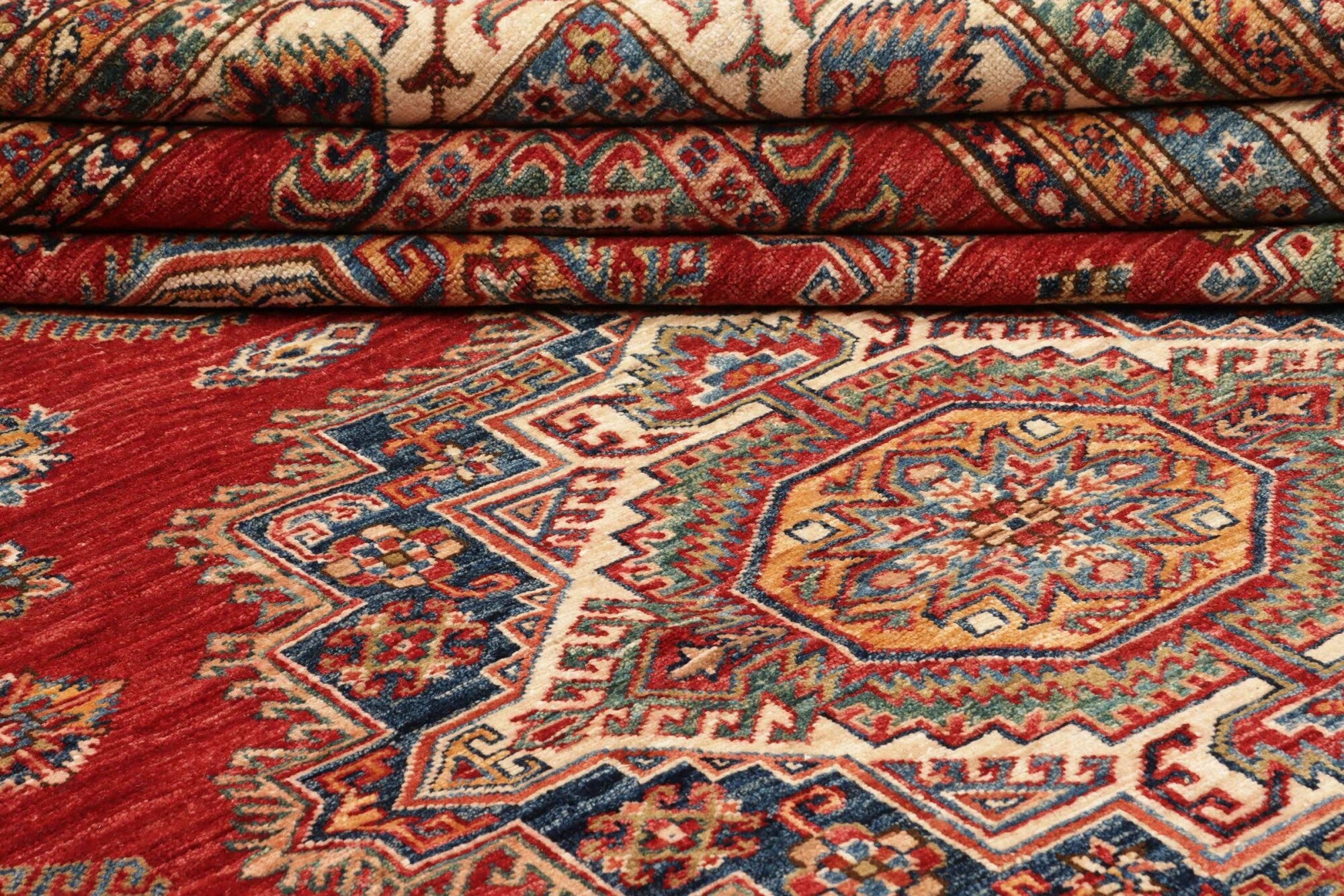 Kazak | 316 x 257 cm | Nr. 12-451047
