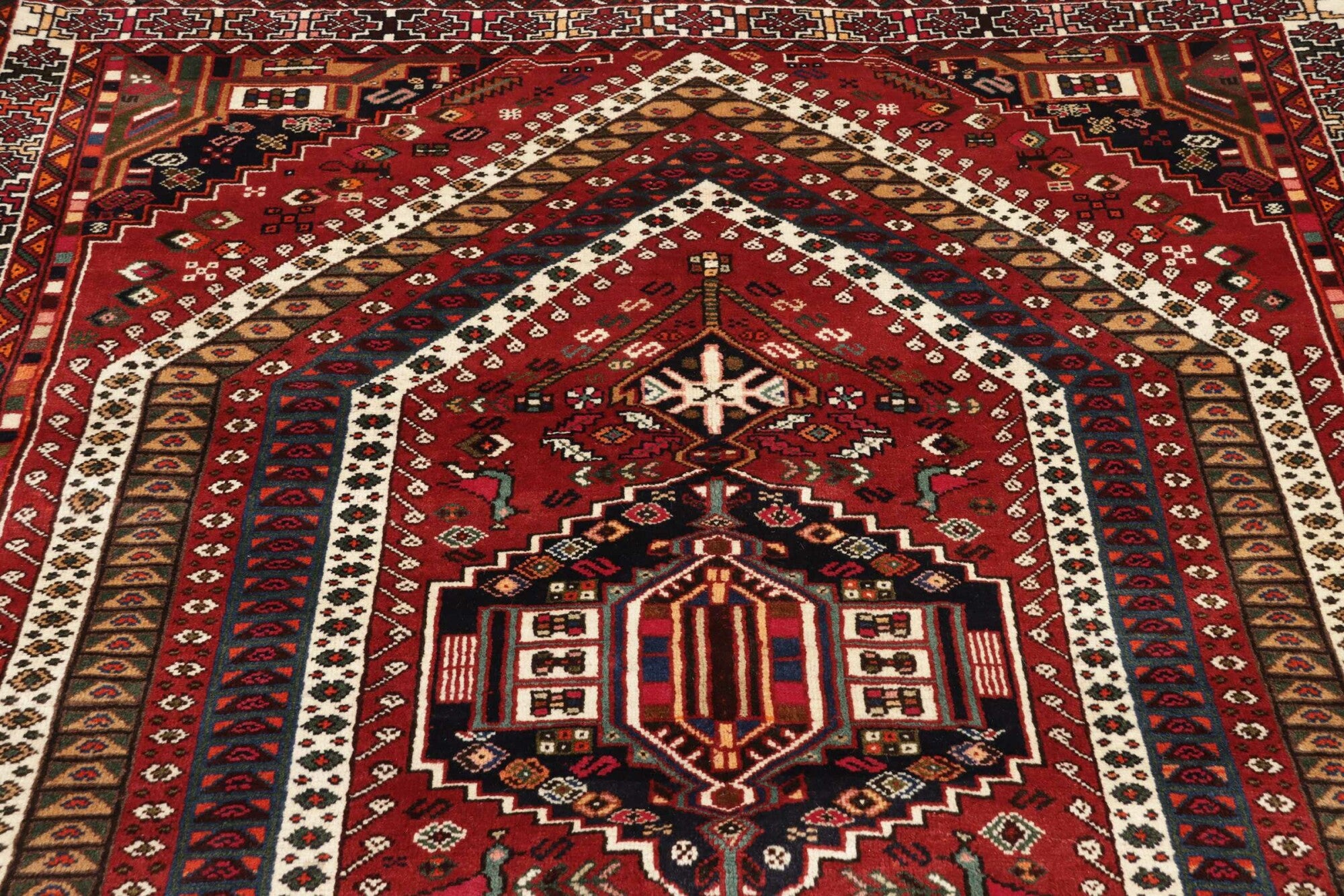 Shiraz | 238 cm x 175 cm | Nr. 12-455173