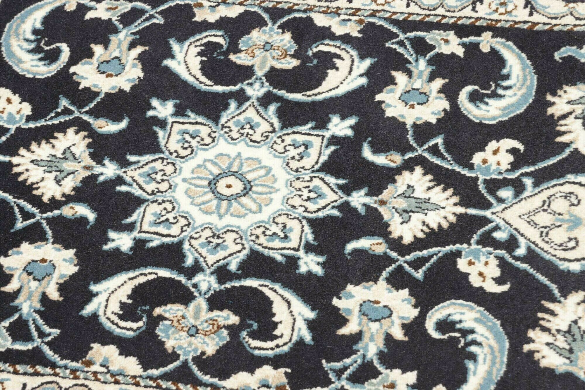Nain Kaschmar | 138 cm x 65 cm | Nr. 12-455810