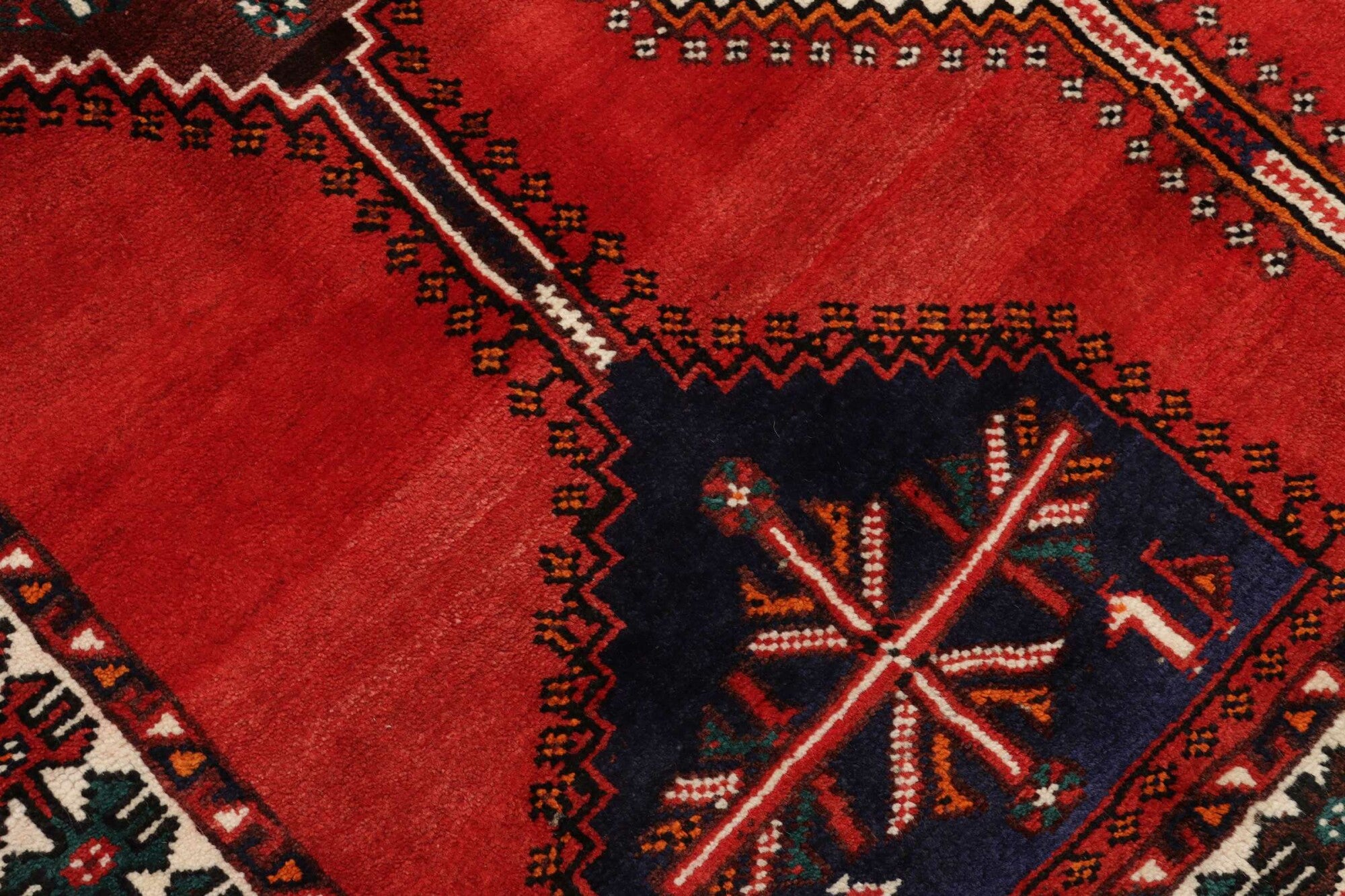Shiraz | 252 x 165 cm | Nr. 12-459187