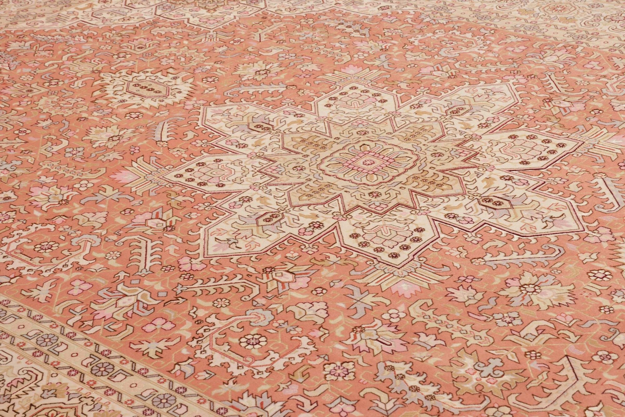 Tabriz | 350 x 248 cm | Nr. 12-459260
