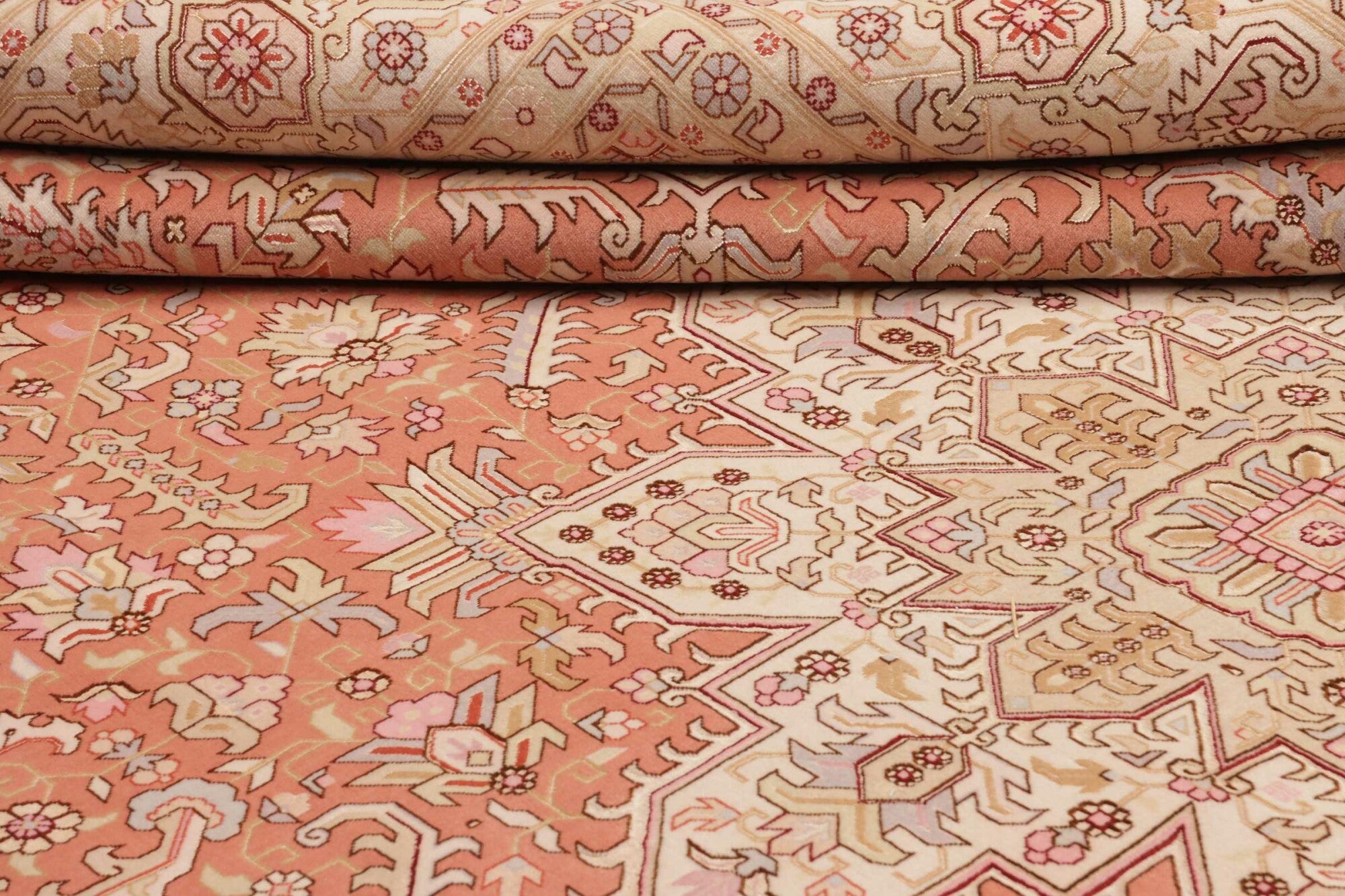 Tabriz | 350 x 248 cm | Nr. 12-459260