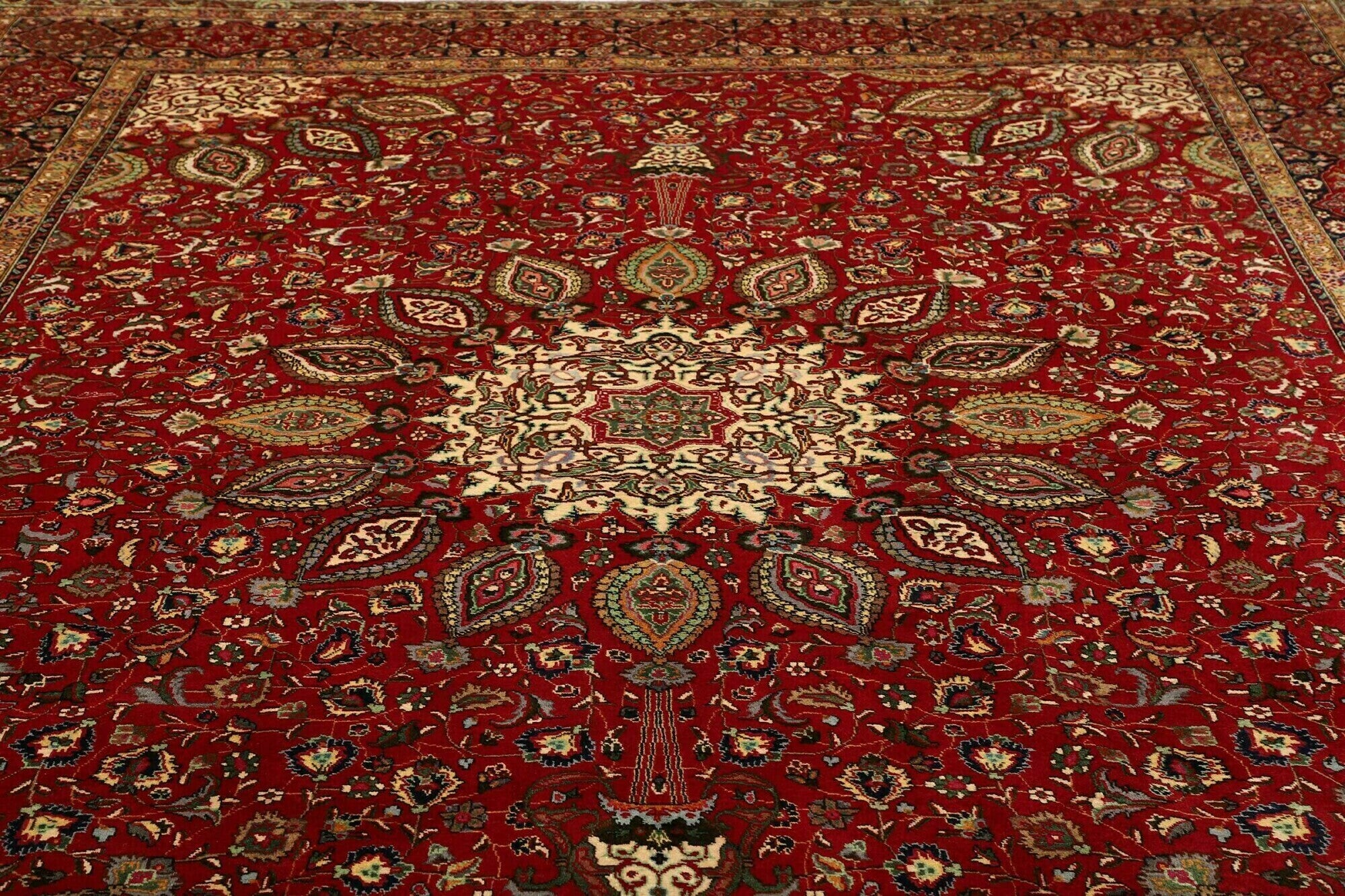 Täbriz | 390 cm x 302 cm | Nr. 12-465861