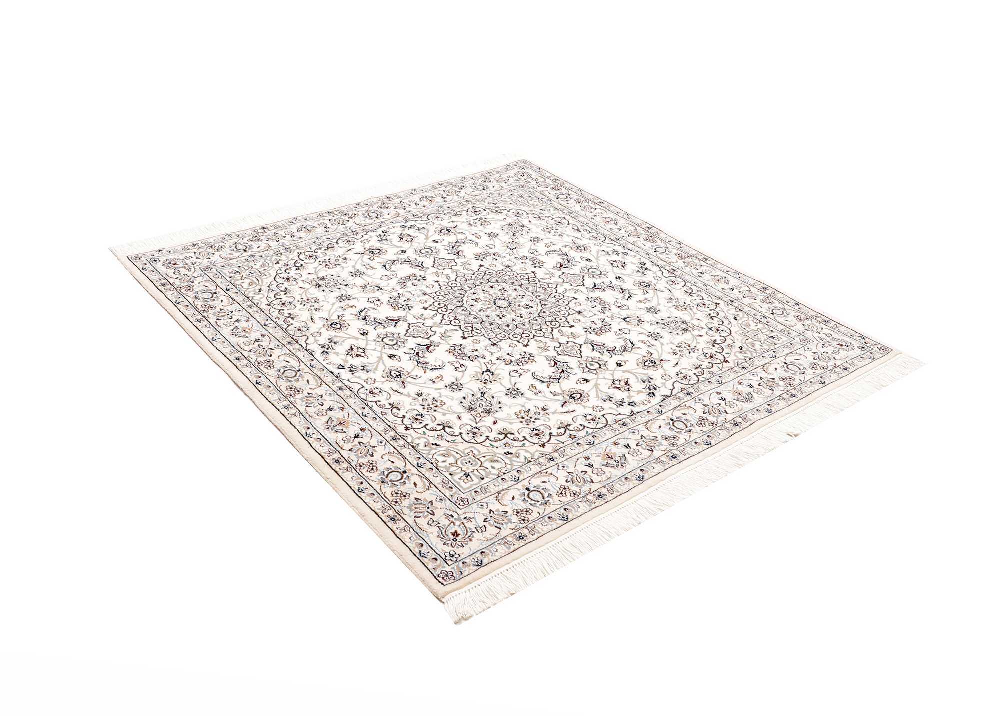 Nain | 146 x 145 cm | Nr. 12-466245