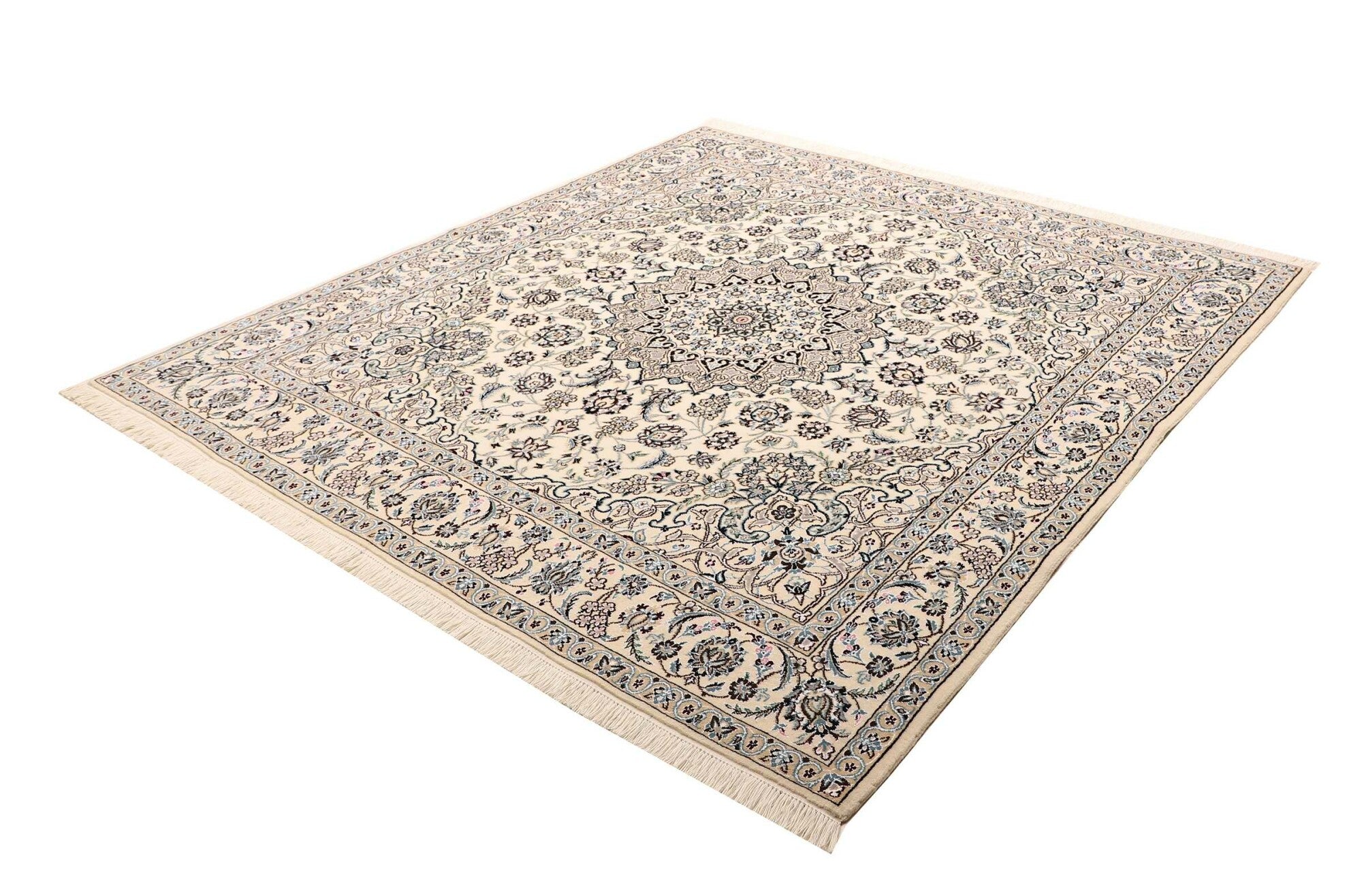 Nain | 210 cm x 201 cm | Nr. 12-466248