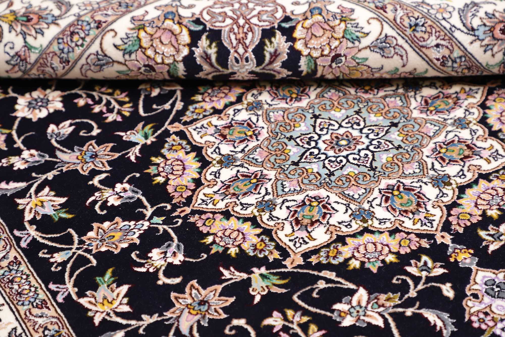 Nain | 162 cm x 118 cm | Nr. 12-466284