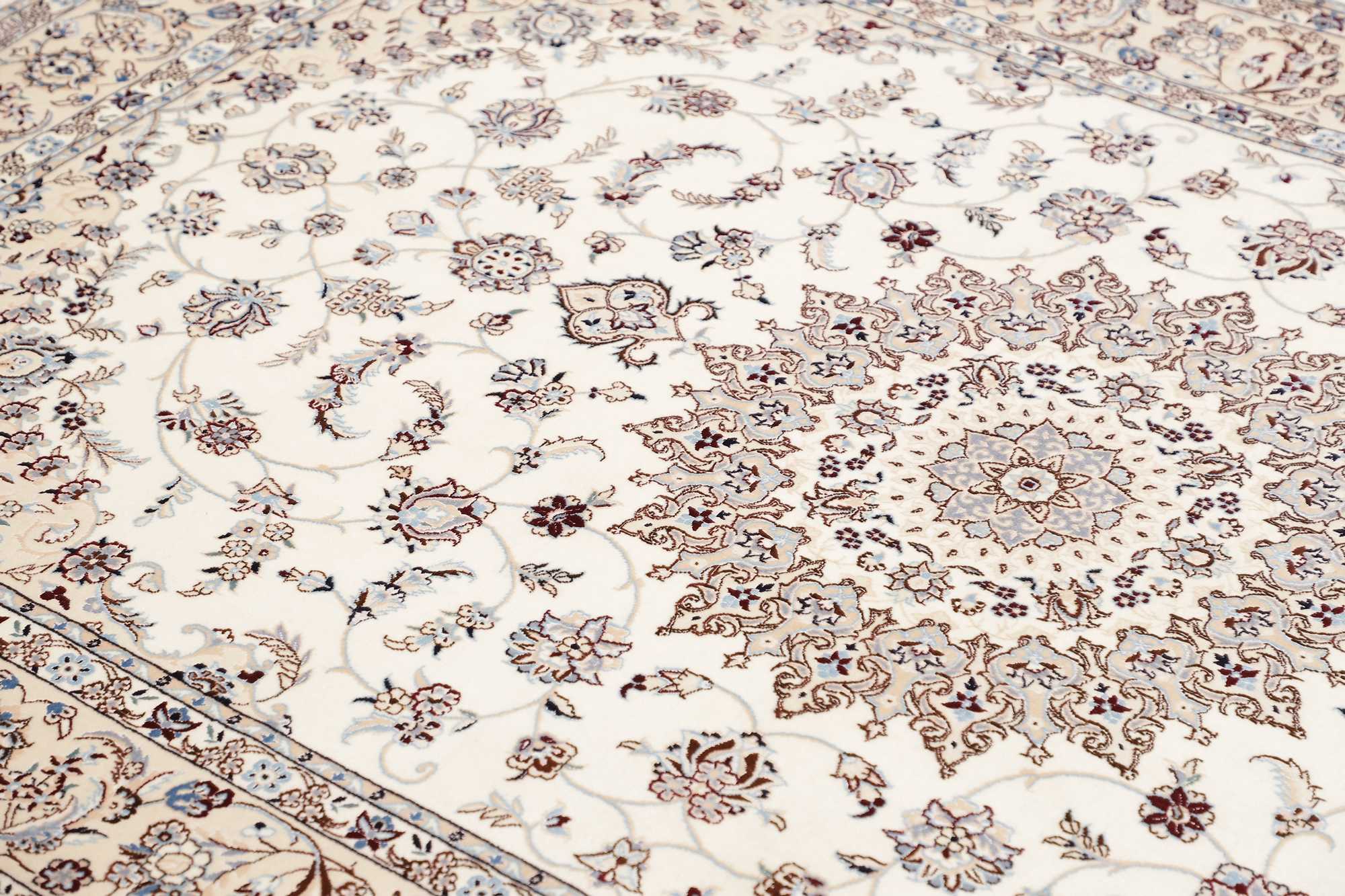 Nain | 214 cm x 141 cm | Nr. 12-466311