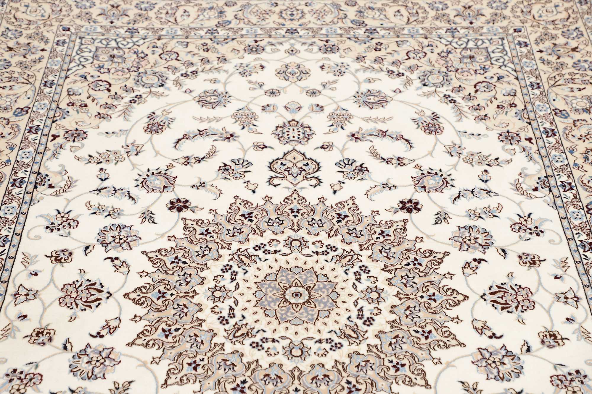 Nain | 214 cm x 141 cm | Nr. 12-466311