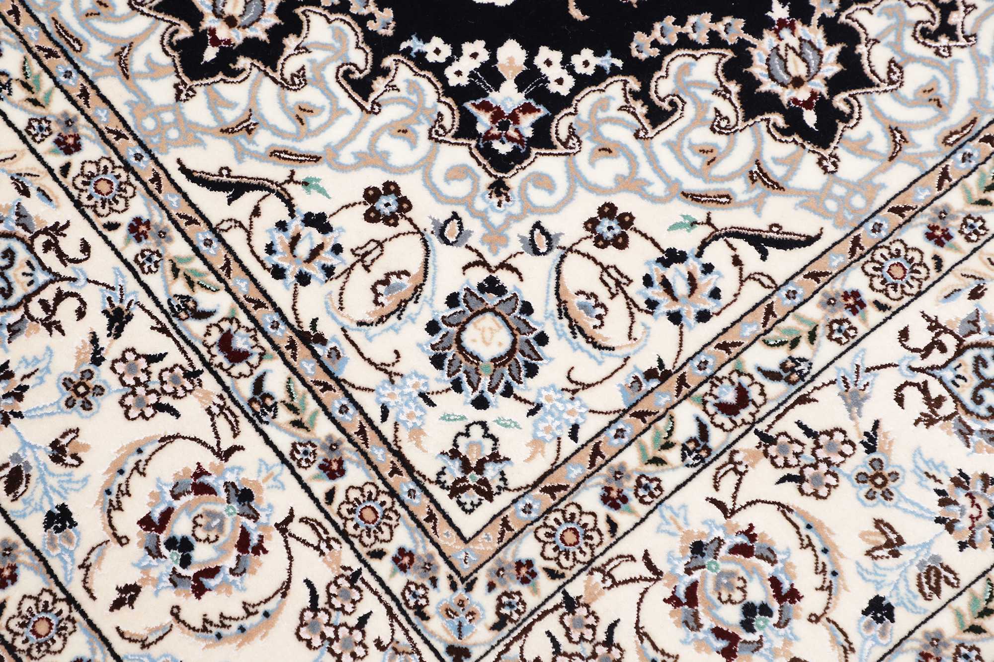 Nain | 205 cm x 159 cm | Nr. 12-466313