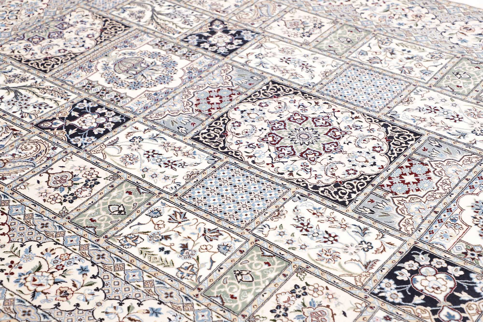 Nain | 257 cm x 163 cm | Nr. 12-466316