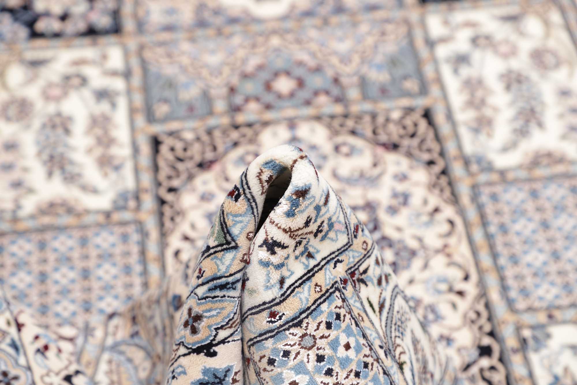 Nain | 257 cm x 163 cm | Nr. 12-466316