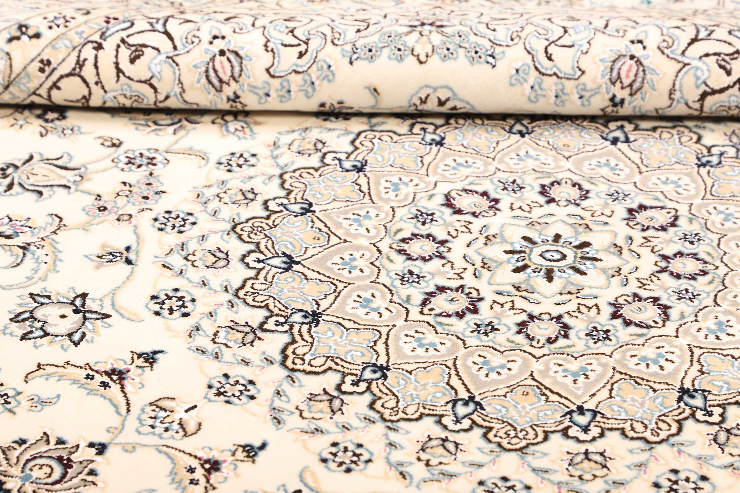 Nain | 257 cm x 206 cm | Nr. 12-469396